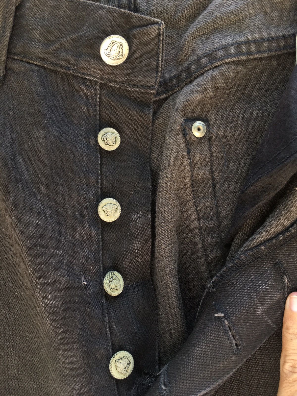 Versace Vintage Versace Medusa Loose Cut Jeans Size US 32 / EU 48 - 13 Thumbnail