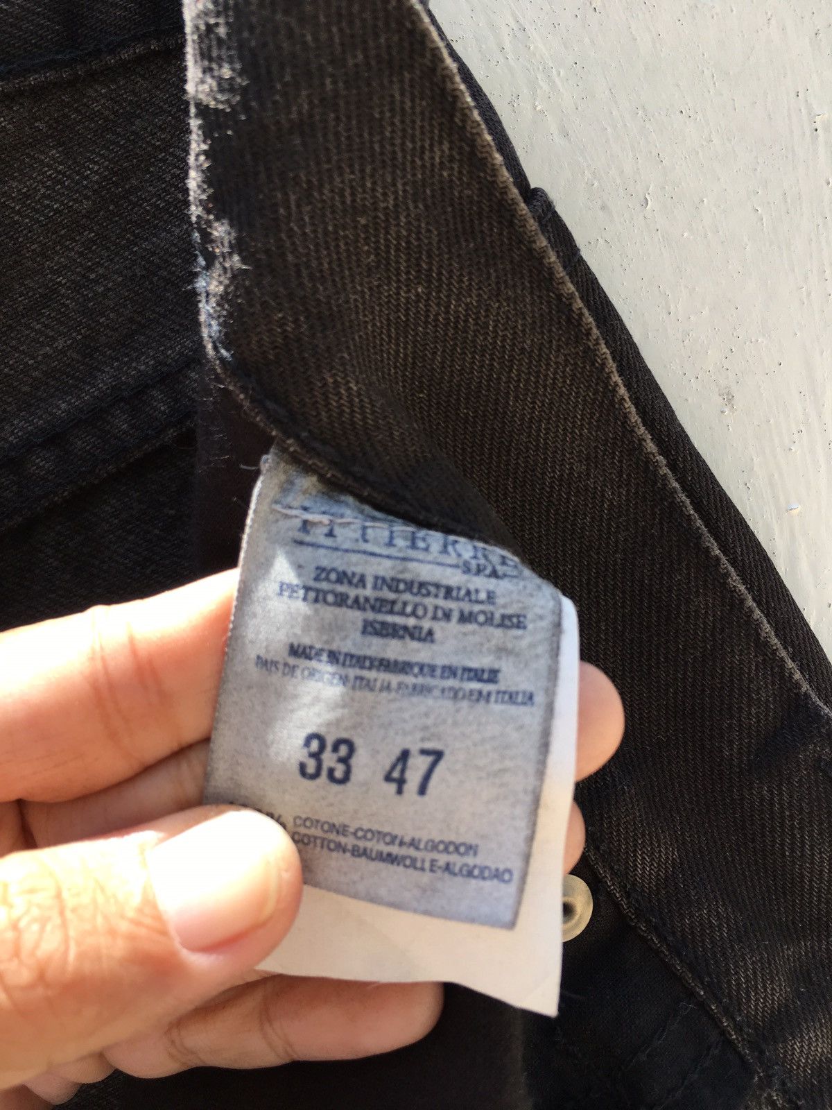 Versace Vintage Versace Medusa Loose Cut Jeans Size US 32 / EU 48 - 16 Thumbnail