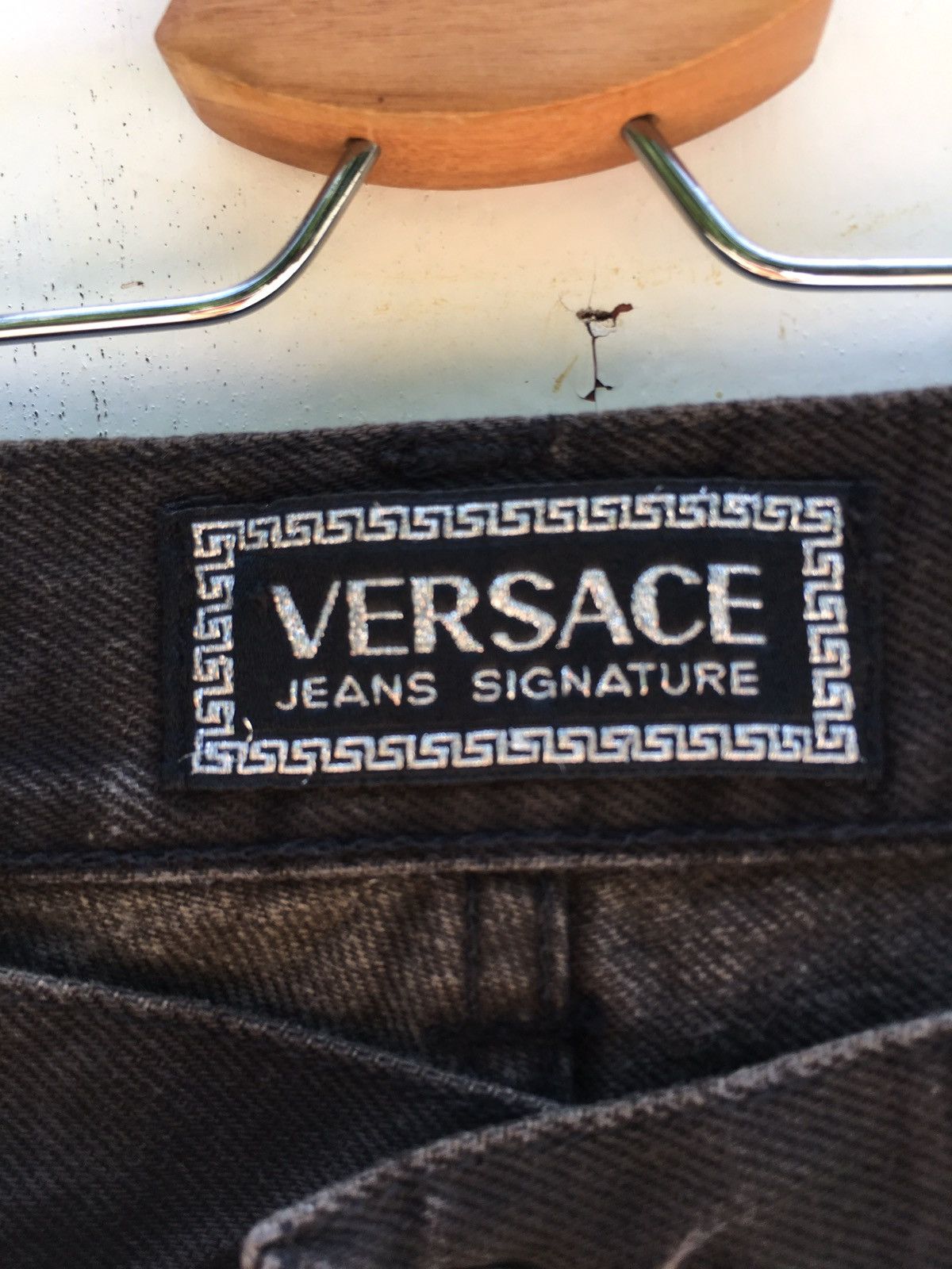 Versace Vintage Versace Medusa Loose Cut Jeans Size US 32 / EU 48 - 12 Thumbnail