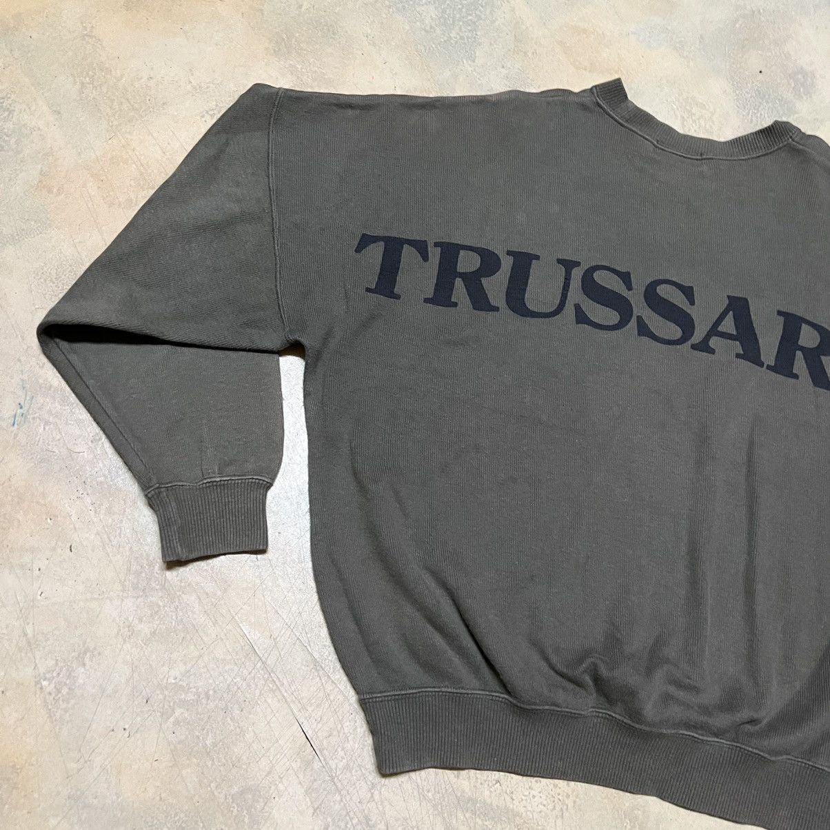 Trussardi × Vintage Vintage Trussardi Big Logo Sweatshirt Size US M / EU 48-50 / 2 - 5 Thumbnail