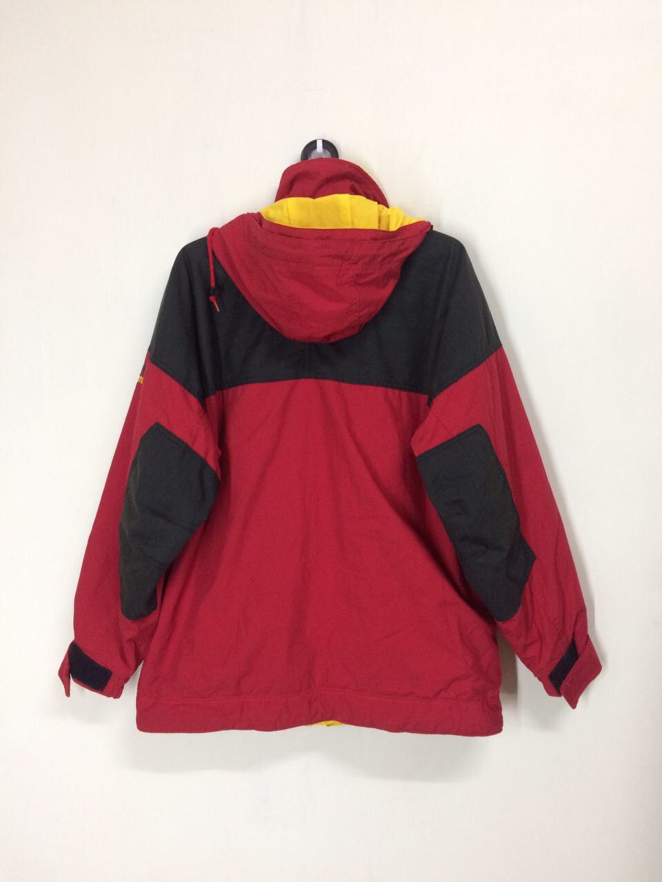 Ellesse ELLESSE MULTI ADVENTURE GEAR JACKET GOOD CONDITION Size US L / EU 52-54 / 3 - 2 Thumbnail