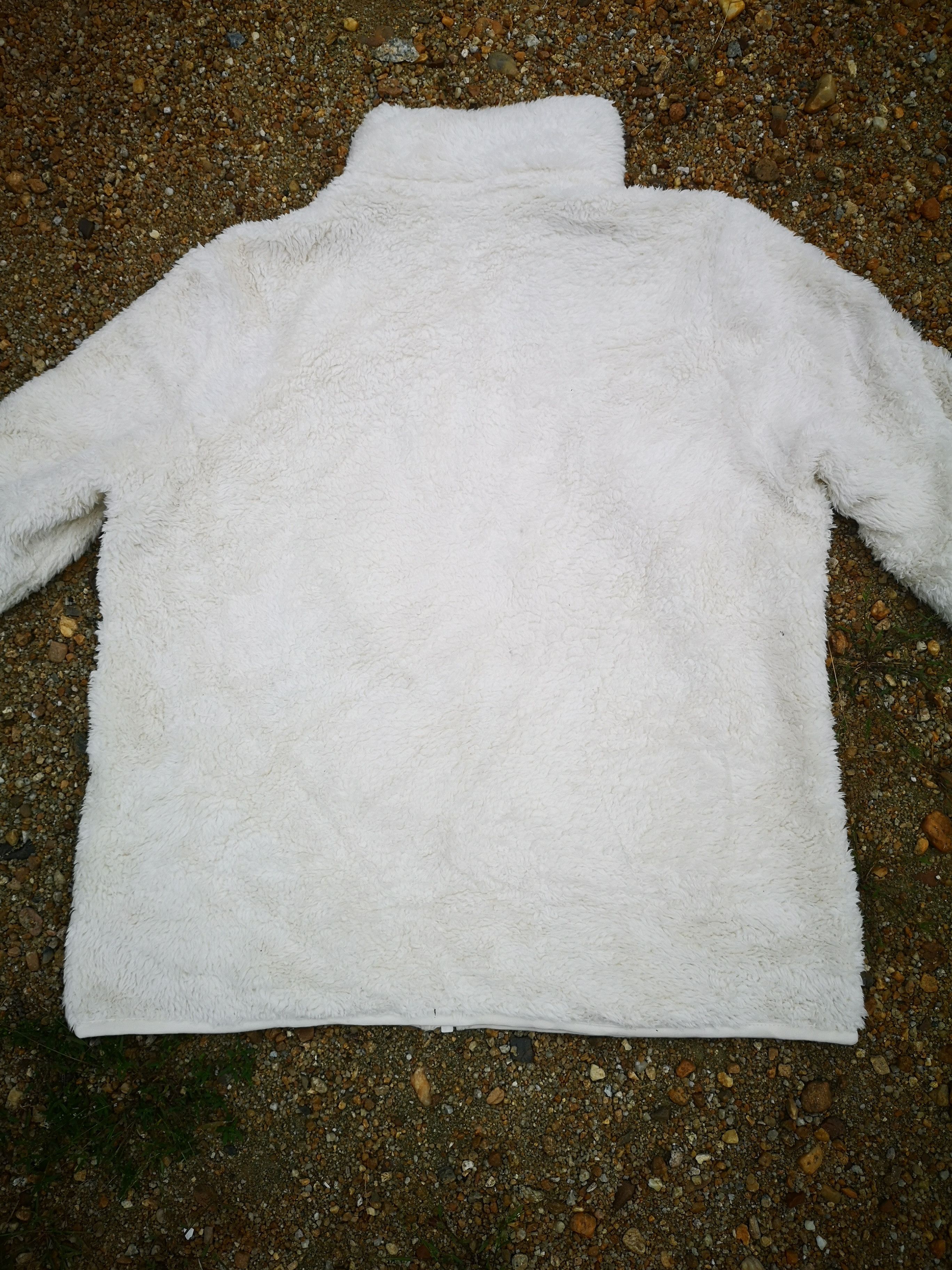 Uniqlo Uniqlo Foux Fur Fleece Zipper Jacket Size US M / EU 48-50 / 2 - 6 Thumbnail