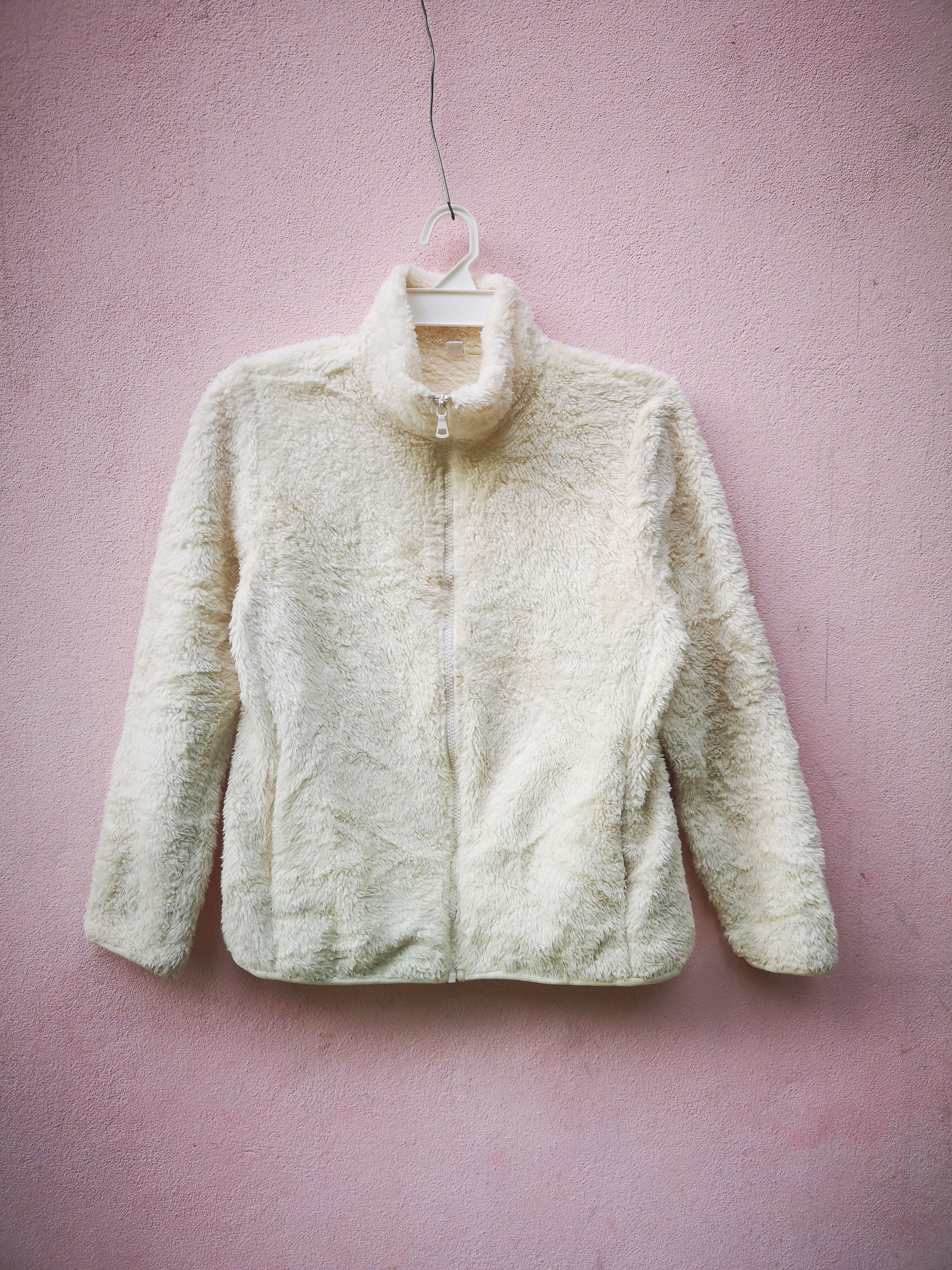 Uniqlo Foux Fur Fleece Zipper Jacket