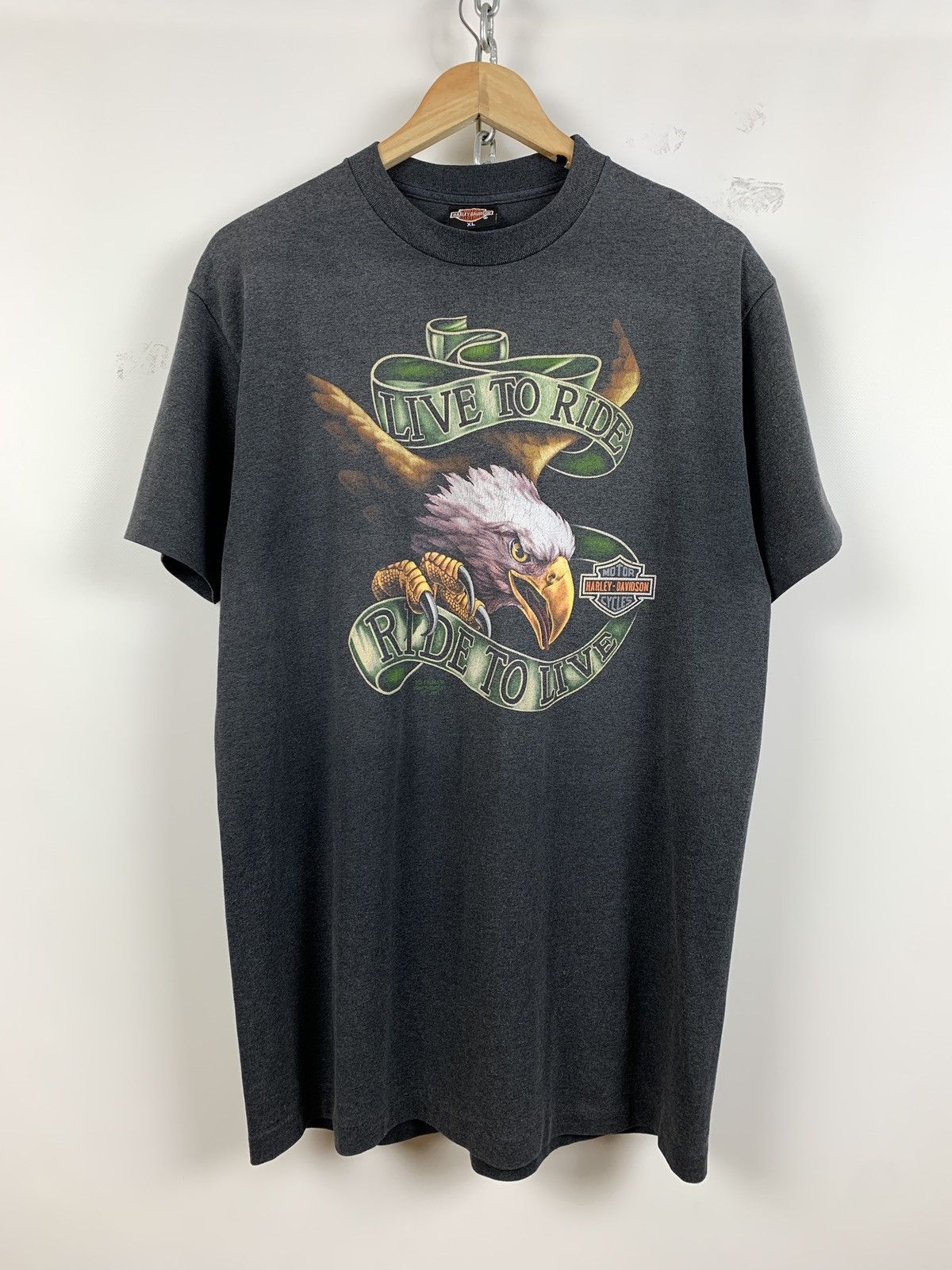 Harley Davidson 1991 Vintage Harley Davidson 3D Emblem Eagles Live To Ride Size US XL / EU 56 / 4 - 1 Thumbnail
