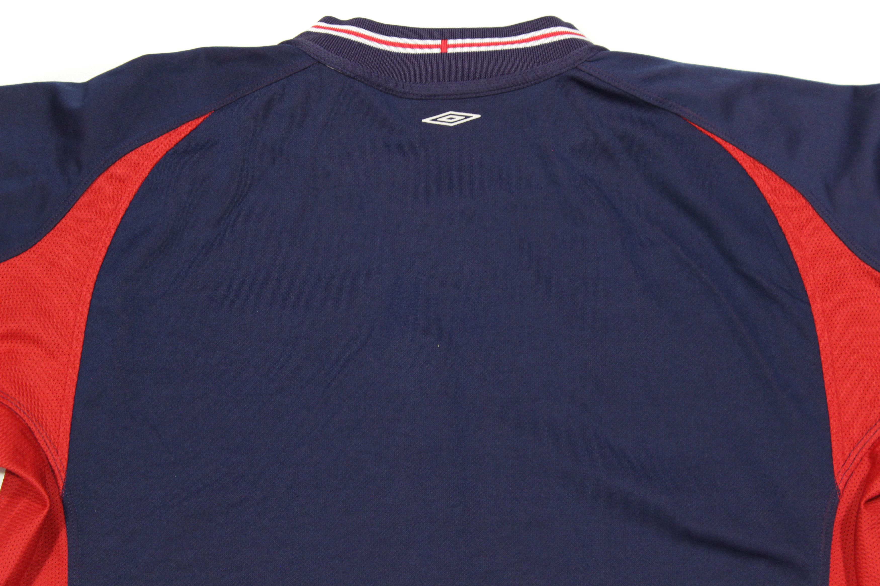 Umbro 2004 England Reversible Football Sport T-Shirt Vintage Size US L / EU 52-54 / 3 - 6 Thumbnail