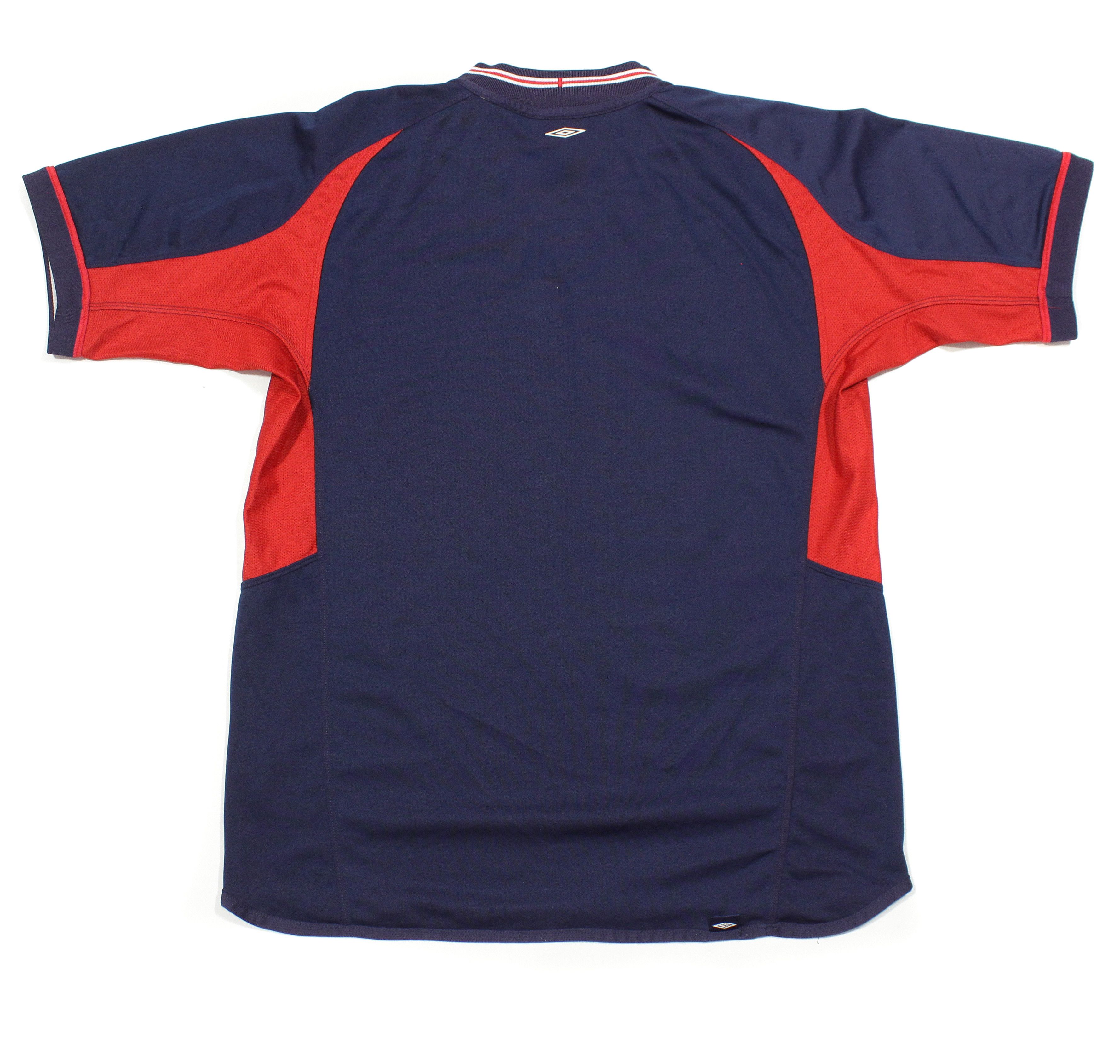 Umbro 2004 England Reversible Football Sport T-Shirt Vintage Size US L / EU 52-54 / 3 - 4 Thumbnail