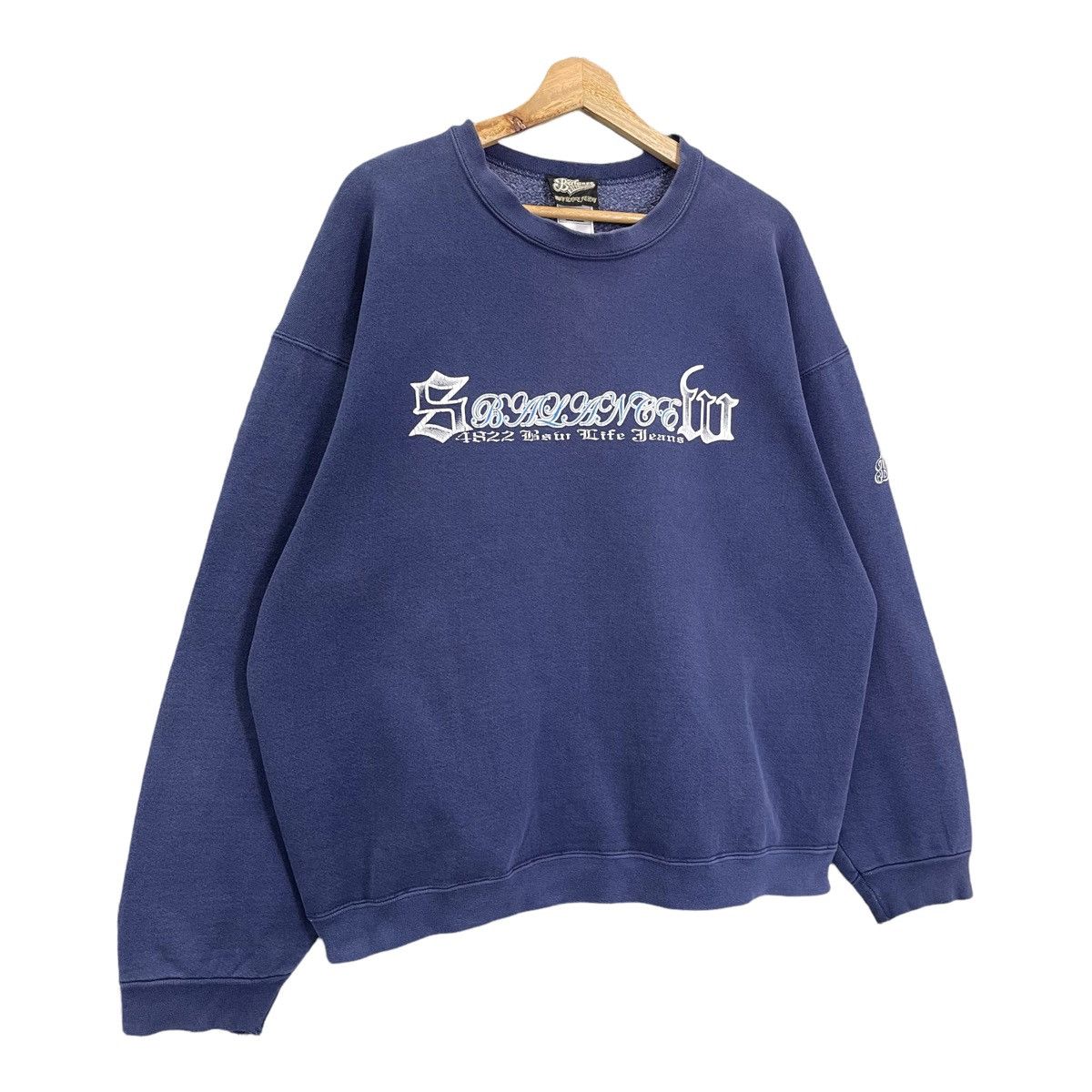 Vintage Vintage Balance Streetware Crewneck Sweatshirt Size L Size US L / EU 52-54 / 3 - 2 Thumbnail