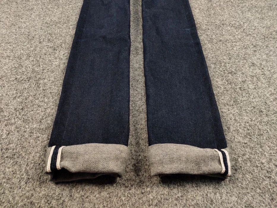 Uniqlo Vintage Japan Uniqlo Selvedge Dark Faded Denim Jeans Size US 31 - 4 Thumbnail