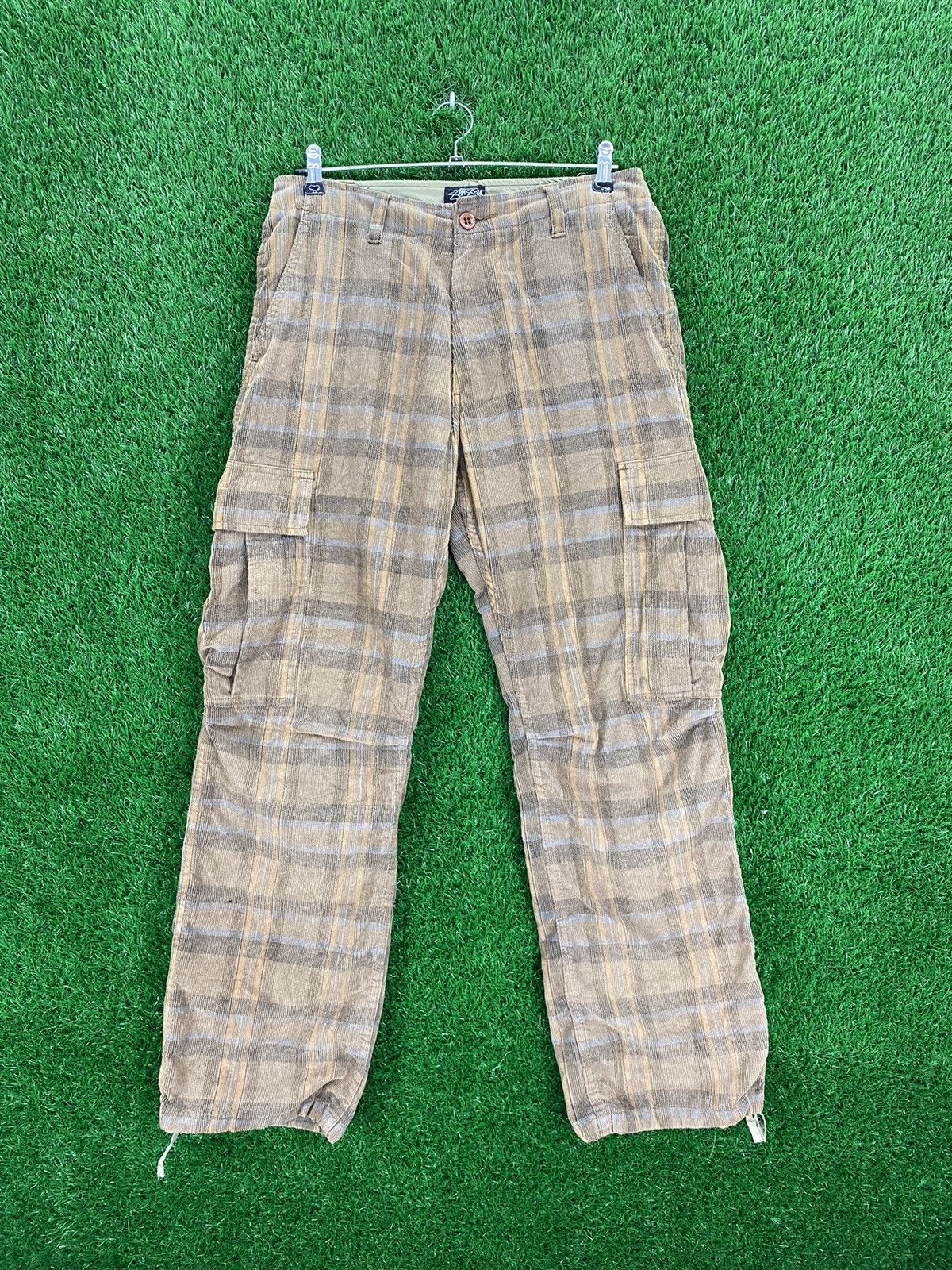 image of Stussy Cargo Pants Checkered in Brown, Men's (Size 31)