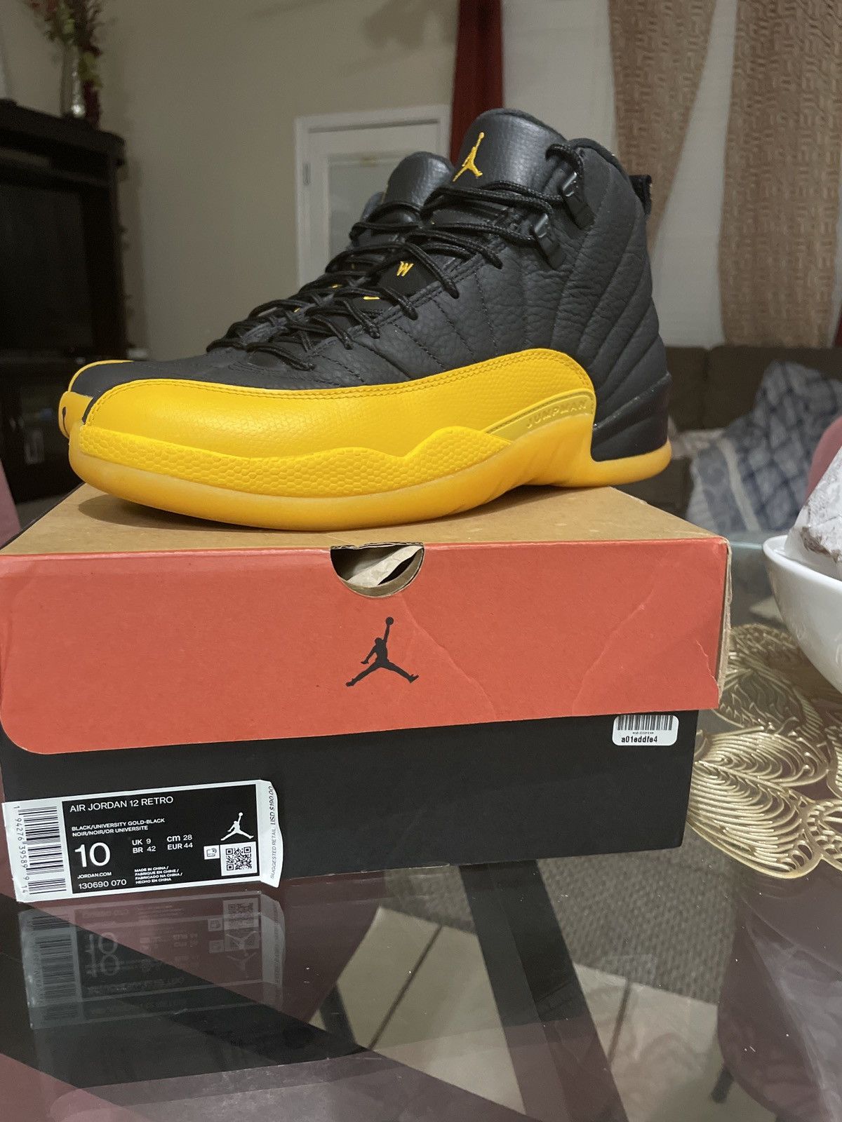 Jordan Brand Air Jordan 12 Retro University Gold Size US 10 / EU 43 - 3 Thumbnail