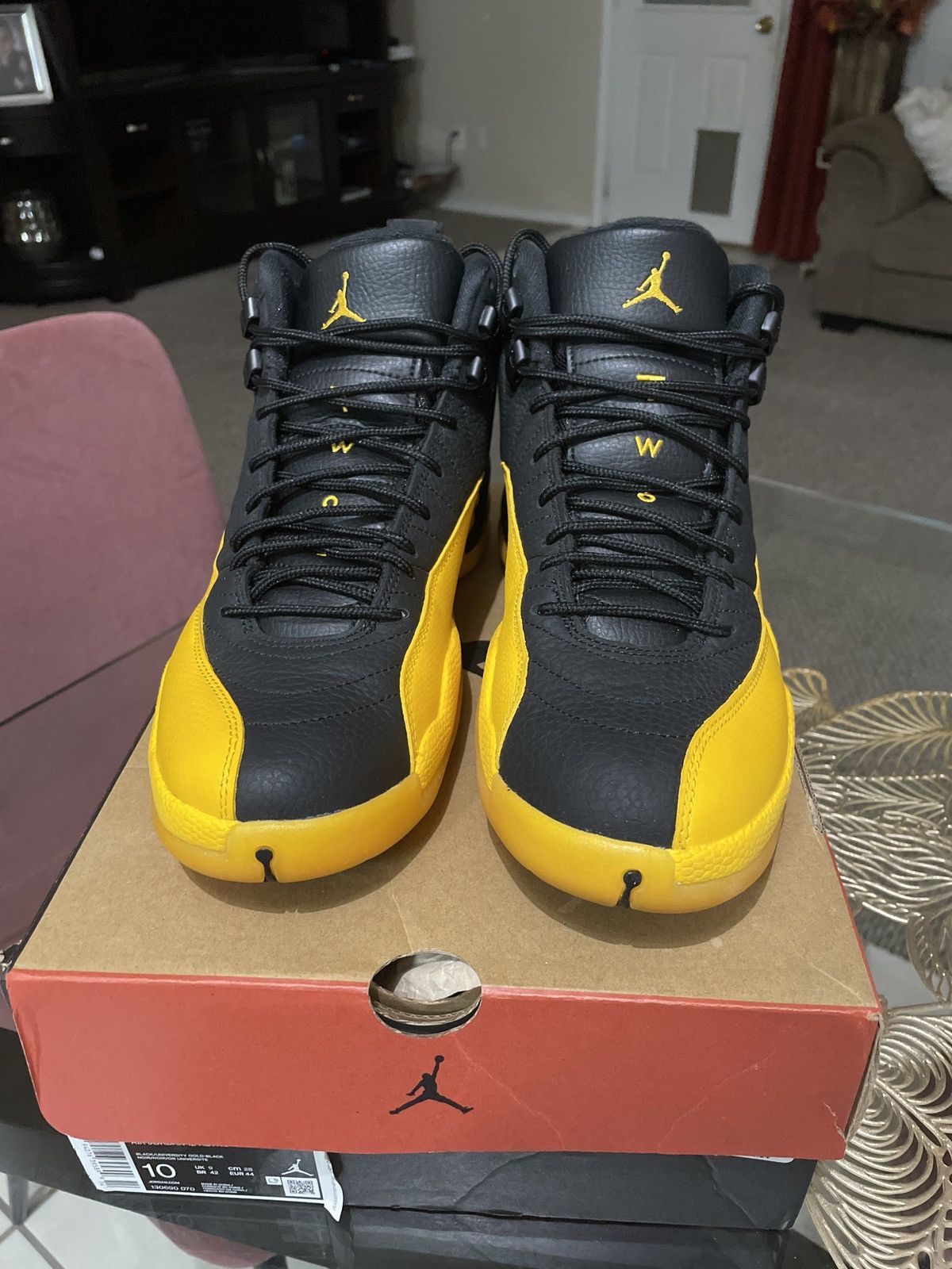 Jordan Brand Air Jordan 12 Retro University Gold Size US 10 / EU 43 - 4 Thumbnail