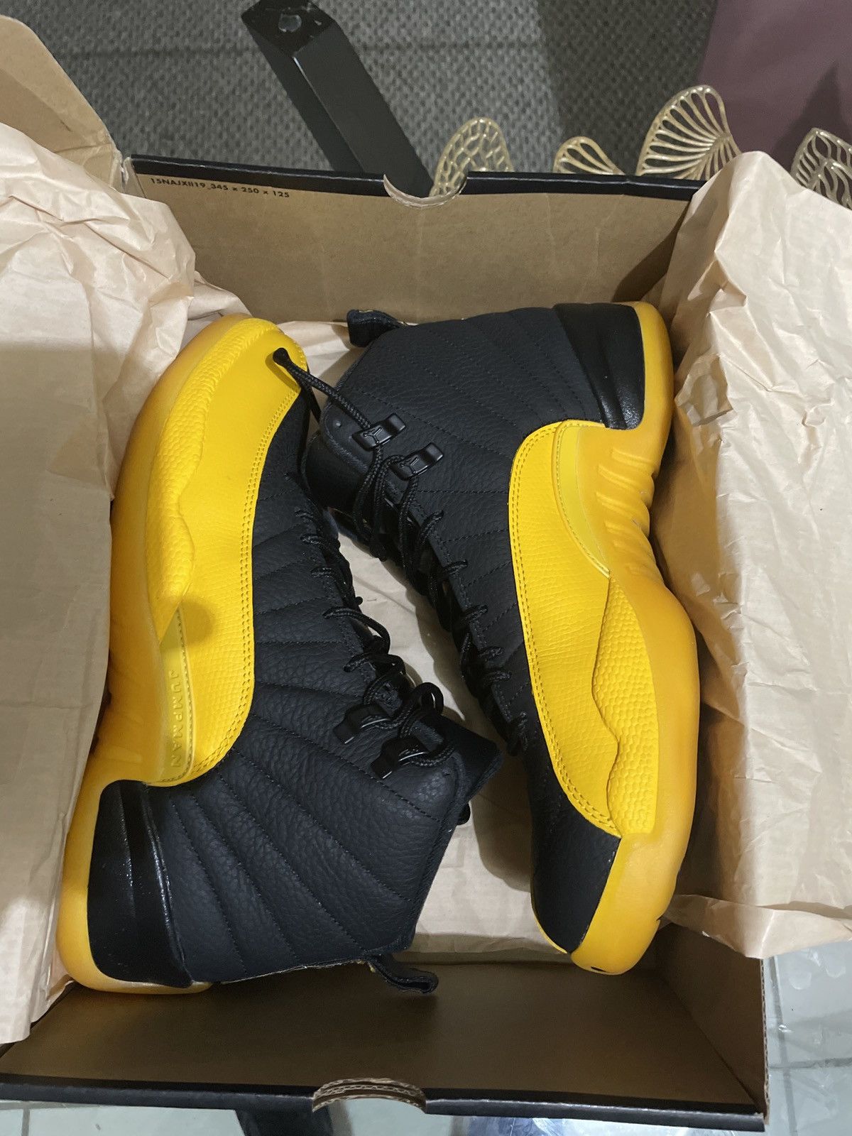 Jordan Brand Air Jordan 12 Retro University Gold Size US 10 / EU 43 - 1 Thumbnail