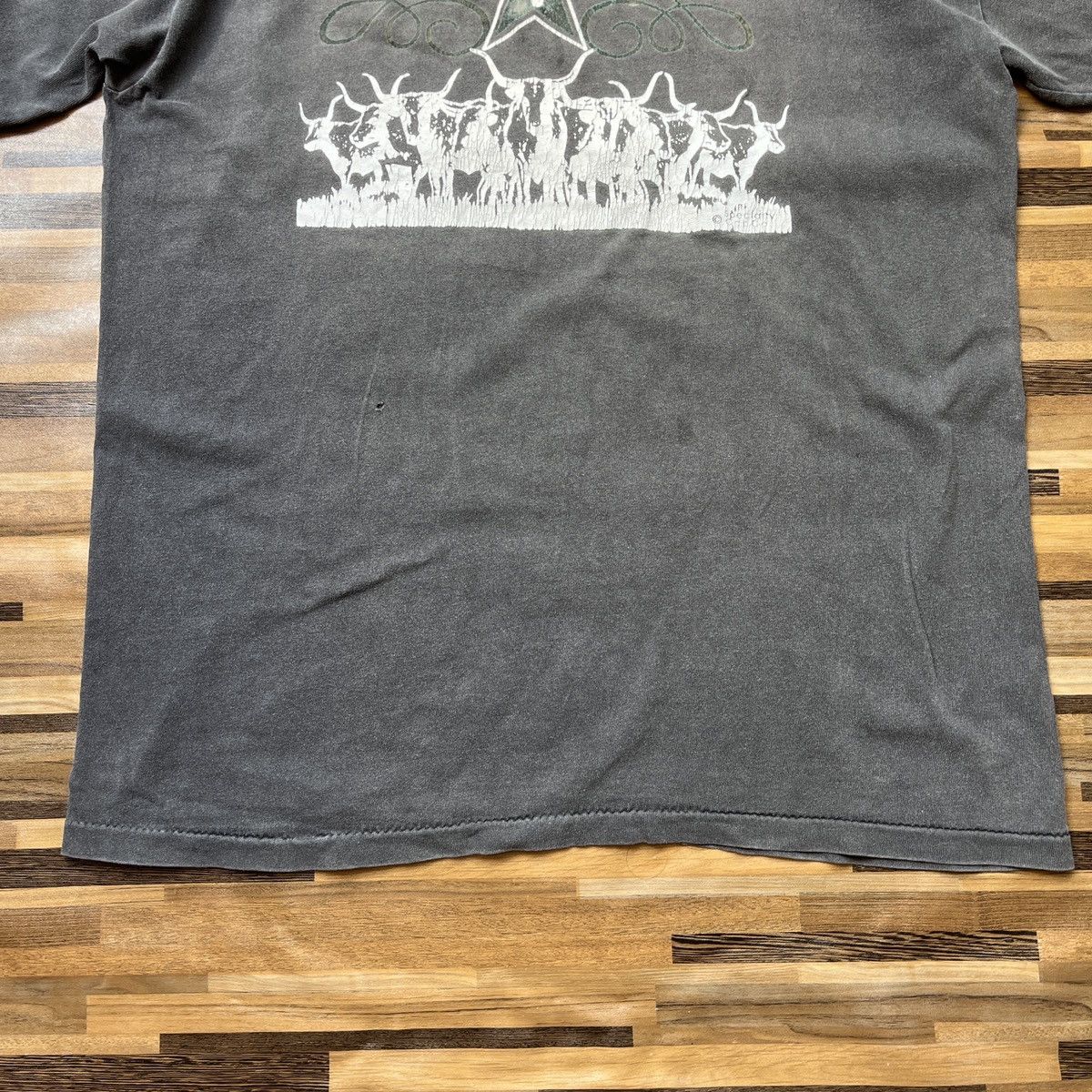 Fashion Victim Fashion Victim Texas Vintage Single Stitches USA Size US L / EU 52-54 / 3 - 13 Thumbnail