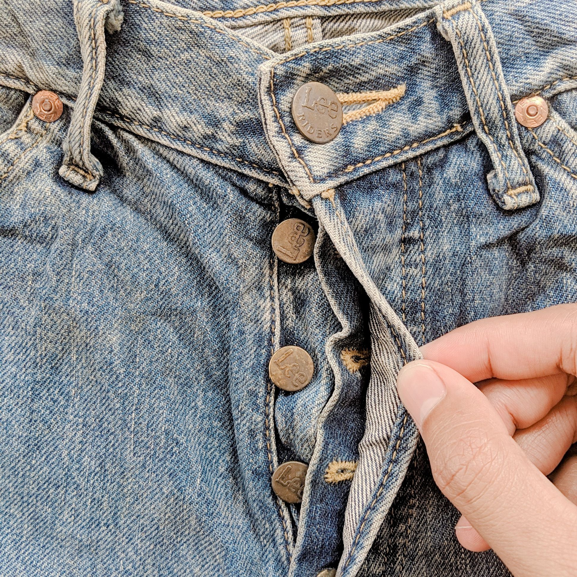 Jean × Lee × Vintage Vintage Lee Button Fly Zip Faded Denim Trousers Pants Size US 28 / EU 44 - 14 Thumbnail
