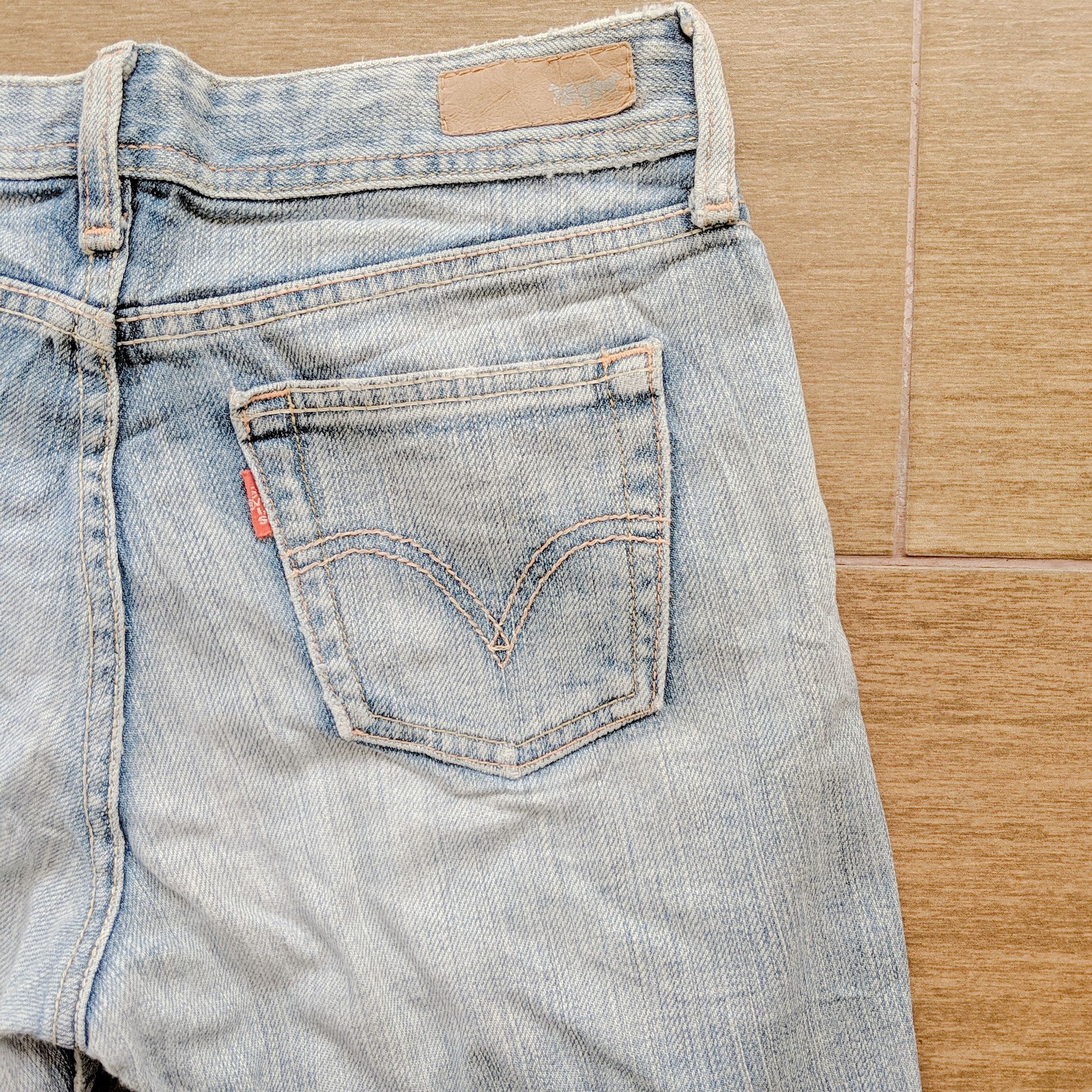 Jean × Levi's × Vintage Vintage Levis Ladies Faded Distressed Denim Trousers Pants Size 28" / US 6 / IT 42 - 3 Thumbnail