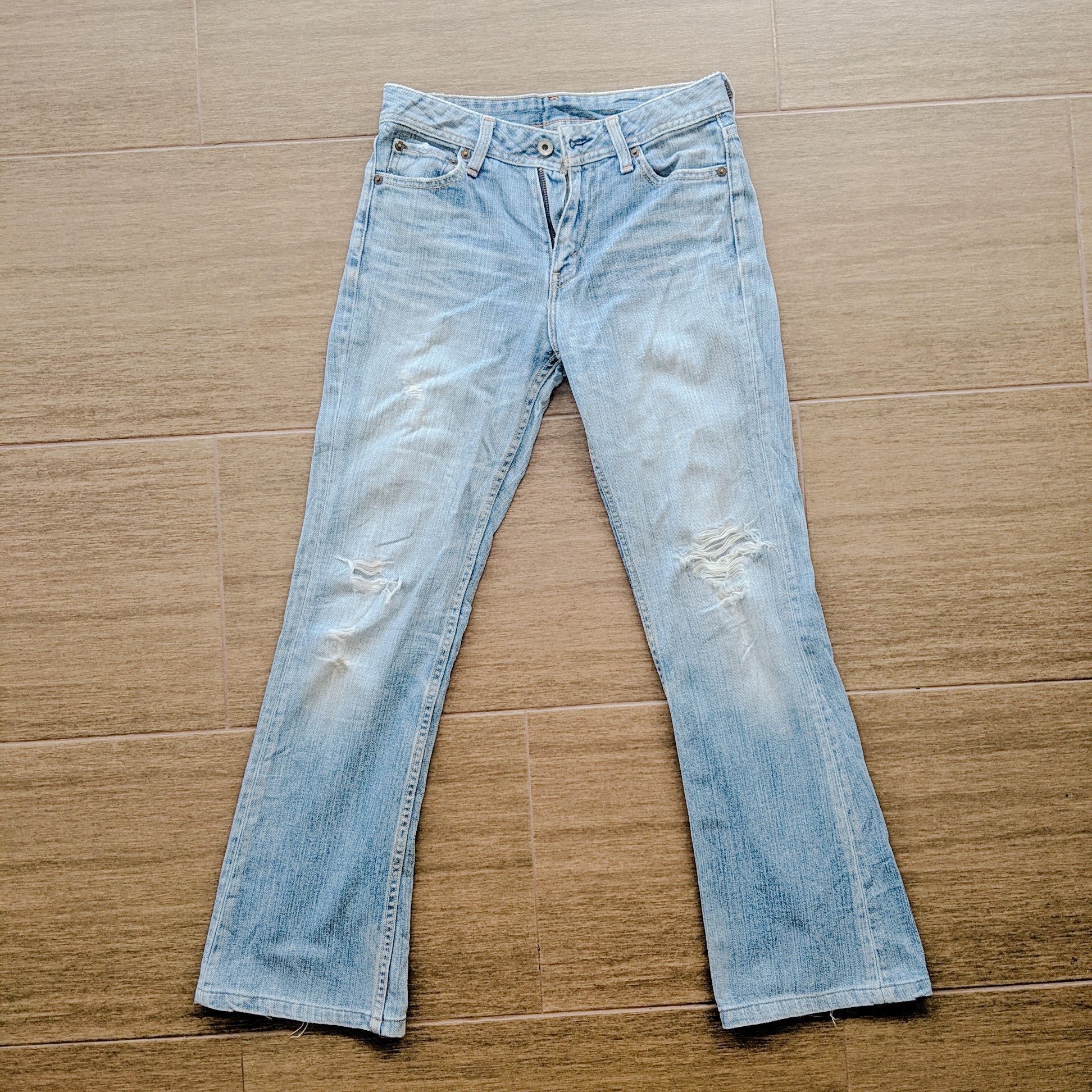 Jean × Levi's × Vintage Vintage Levis Ladies Faded Distressed Denim Trousers Pants Size 28" / US 6 / IT 42 - 1 Thumbnail