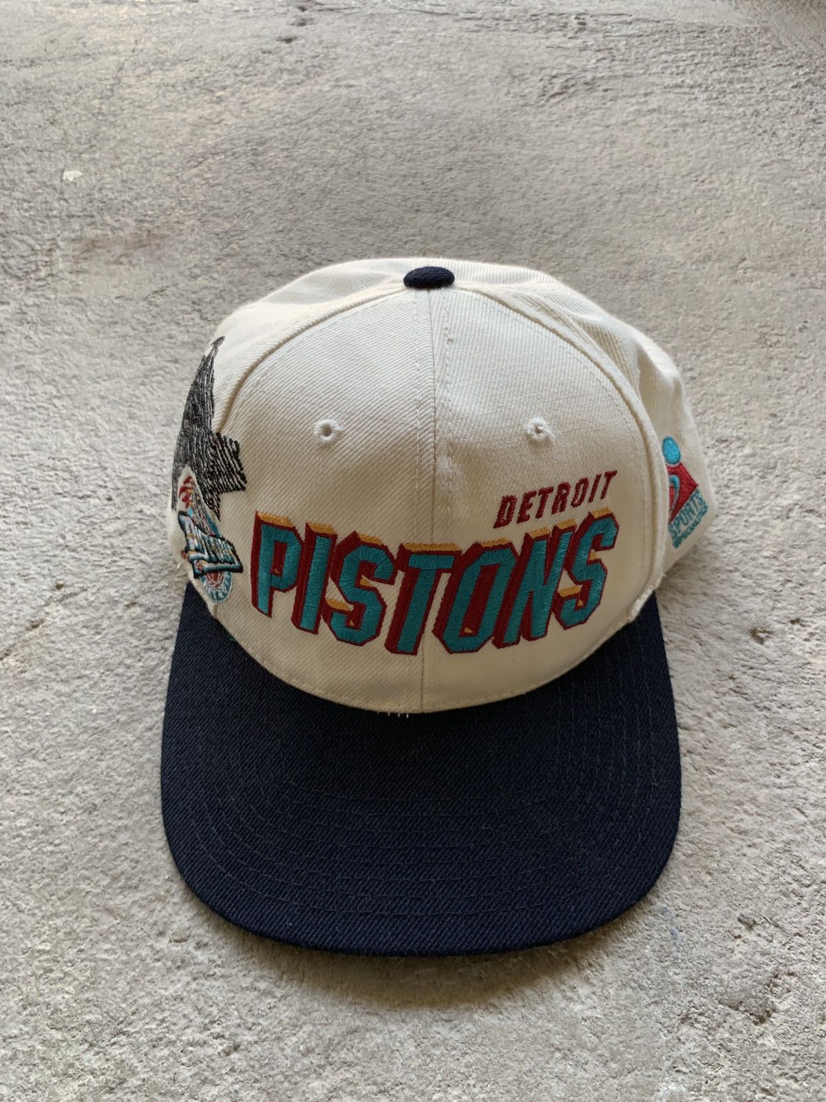 Vintage Detroit Pistons Corduroy Hat 90s Snapback Cap Sports 
