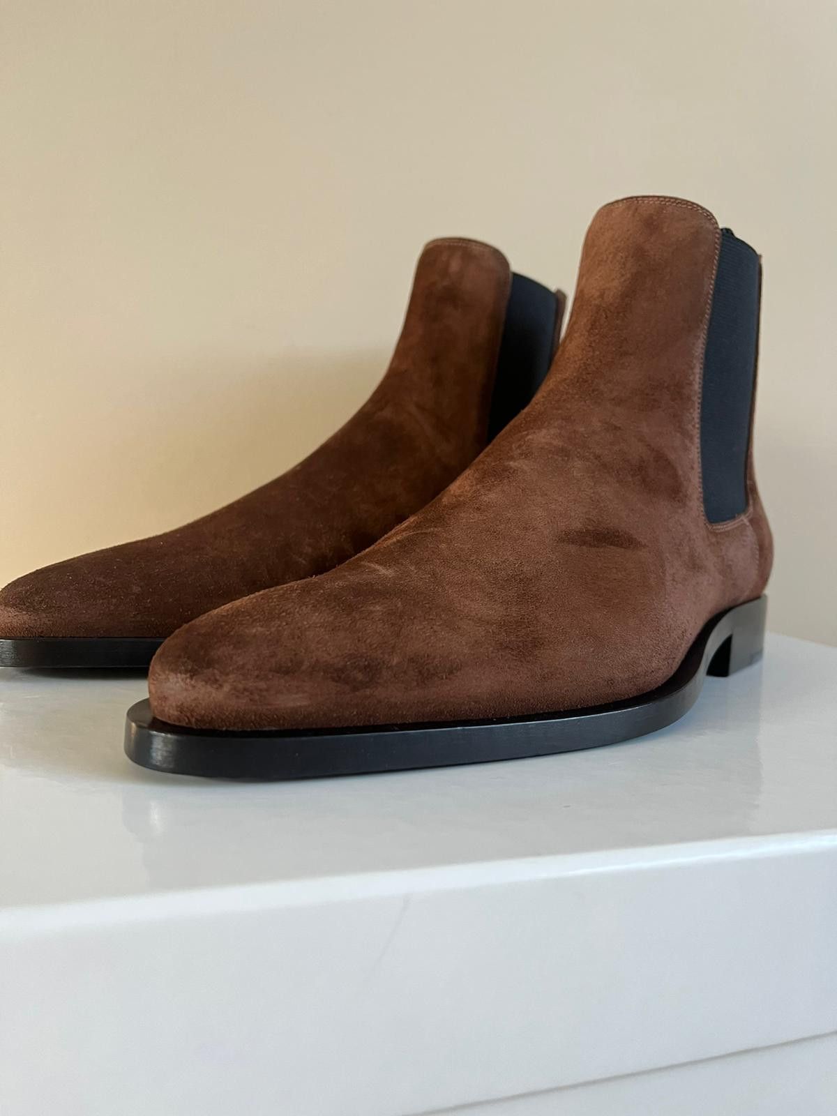 Givenchy Suede Chelsea Boots in Dark Brown Size US 8 / EU 41 - 6 Thumbnail