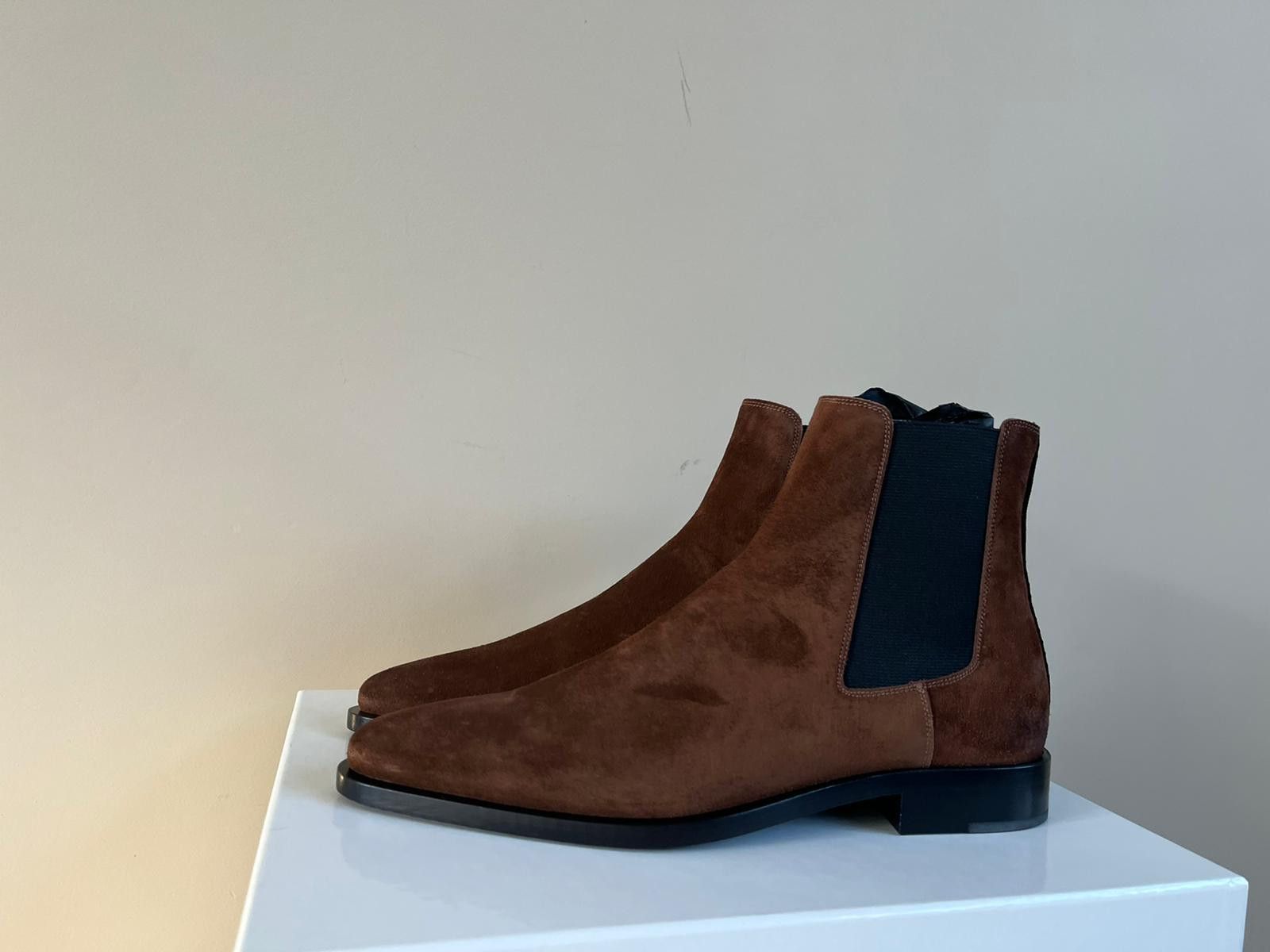 Givenchy Suede Chelsea Boots in Dark Brown Size US 8 / EU 41 - 2 Thumbnail