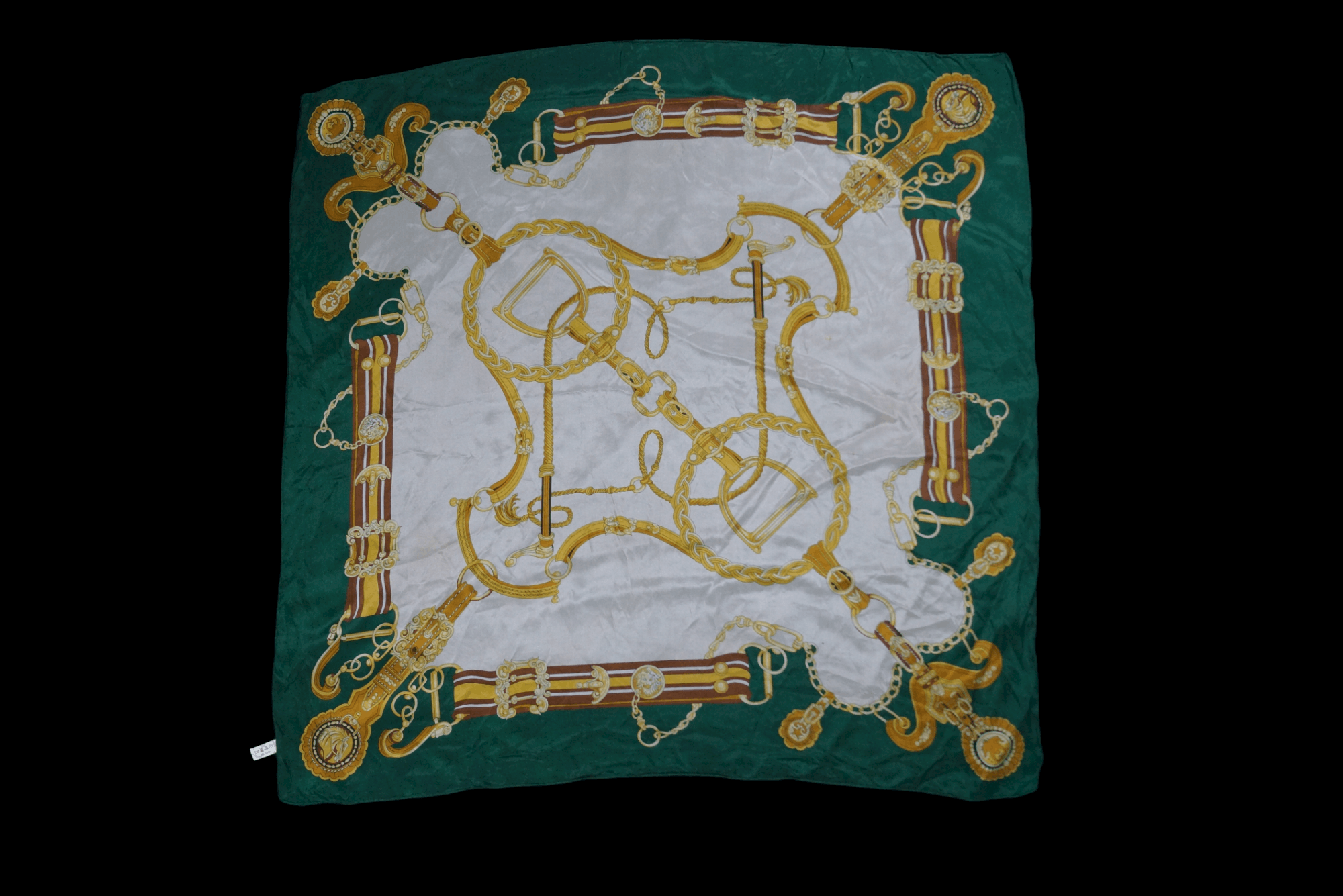 BOROQUE STYLE SLIT THREAD SILK SCAFT