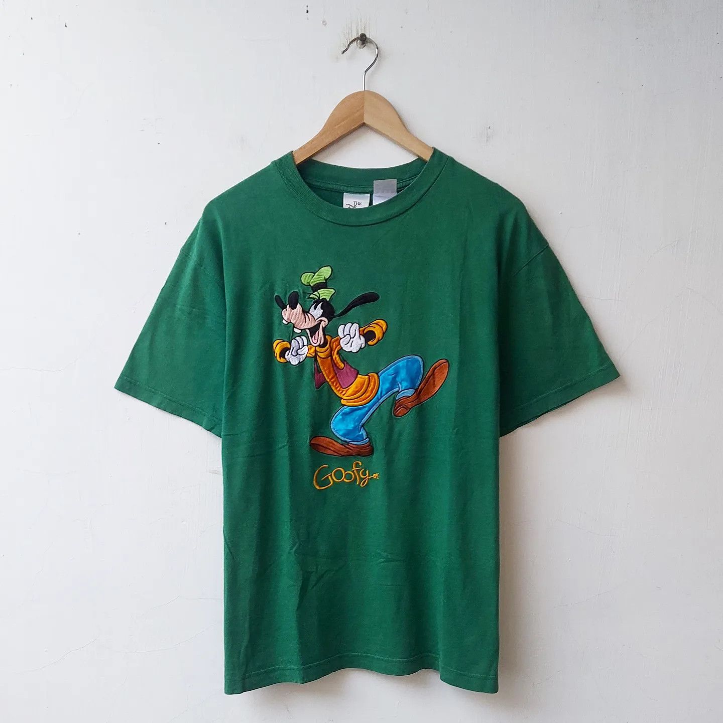 Vintage 90s Goofy The Disney Store Tshirt