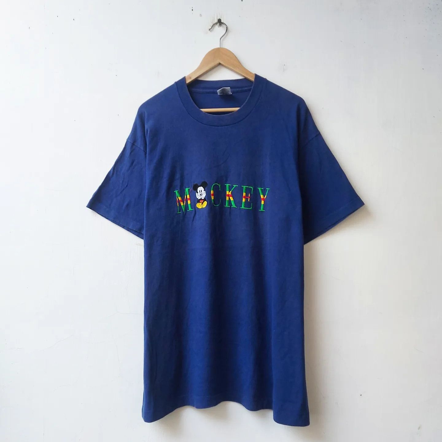 Disney × Mickey Mouse × Vintage Vintage 90s The Walt Disney Mickey Mouse Embroidery Tshirt Size US XL / EU 56 / 4 - 1 Thumbnail