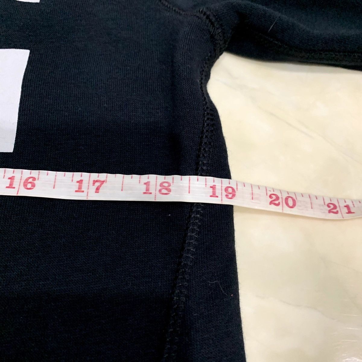 Japanese Brand × Under Armour × Vintage UNDER ARMOUR Hoodie Size M FIts S Size US S / EU 44-46 / 1 - 8 Thumbnail