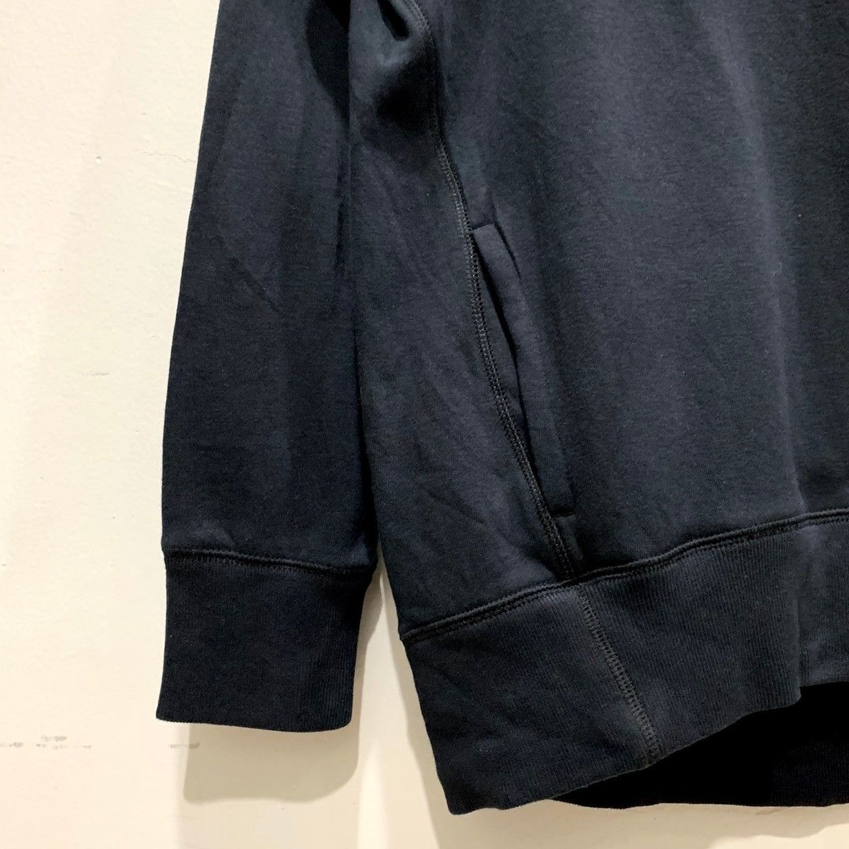 Japanese Brand × Under Armour × Vintage UNDER ARMOUR Hoodie Size M FIts S Size US S / EU 44-46 / 1 - 3 Thumbnail
