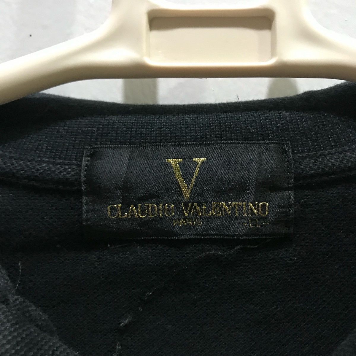 Japanese Brand × Vintage Claudio Valentino Paris Long Sleeve T-Shirts Size LLFits L Size US L / EU 52-54 / 3 - 4 Thumbnail
