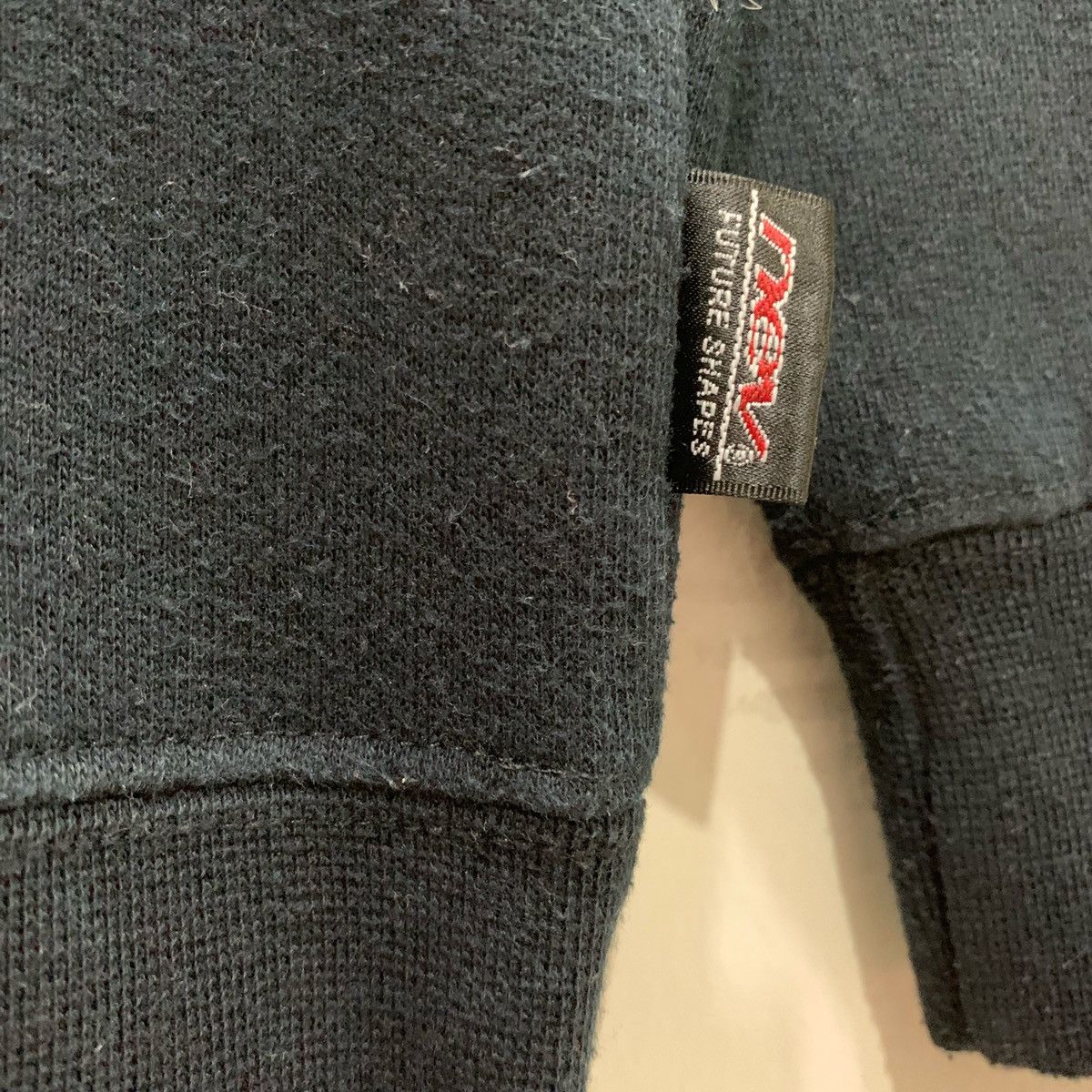 Japanese Brand × Vintage NEV FUTURE SHAPES Sweatshirts Size M fits L Size US L / EU 52-54 / 3 - 9 Thumbnail