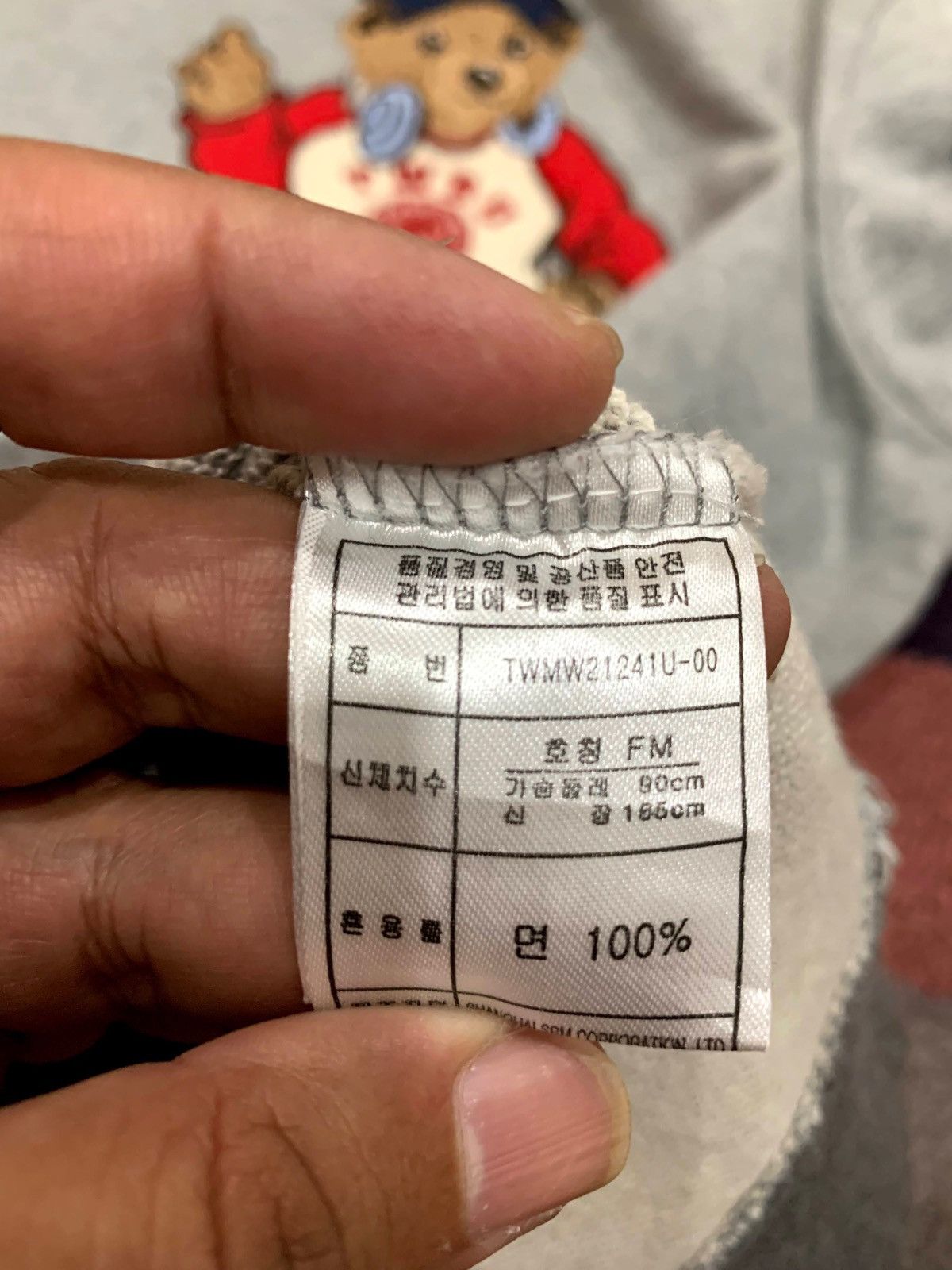 Japanese Brand × Vintage TEENIE WEENIE BEAR Sweatshirt Size FM Fits XS Size US XS / EU 42 / 0 - 16 Thumbnail