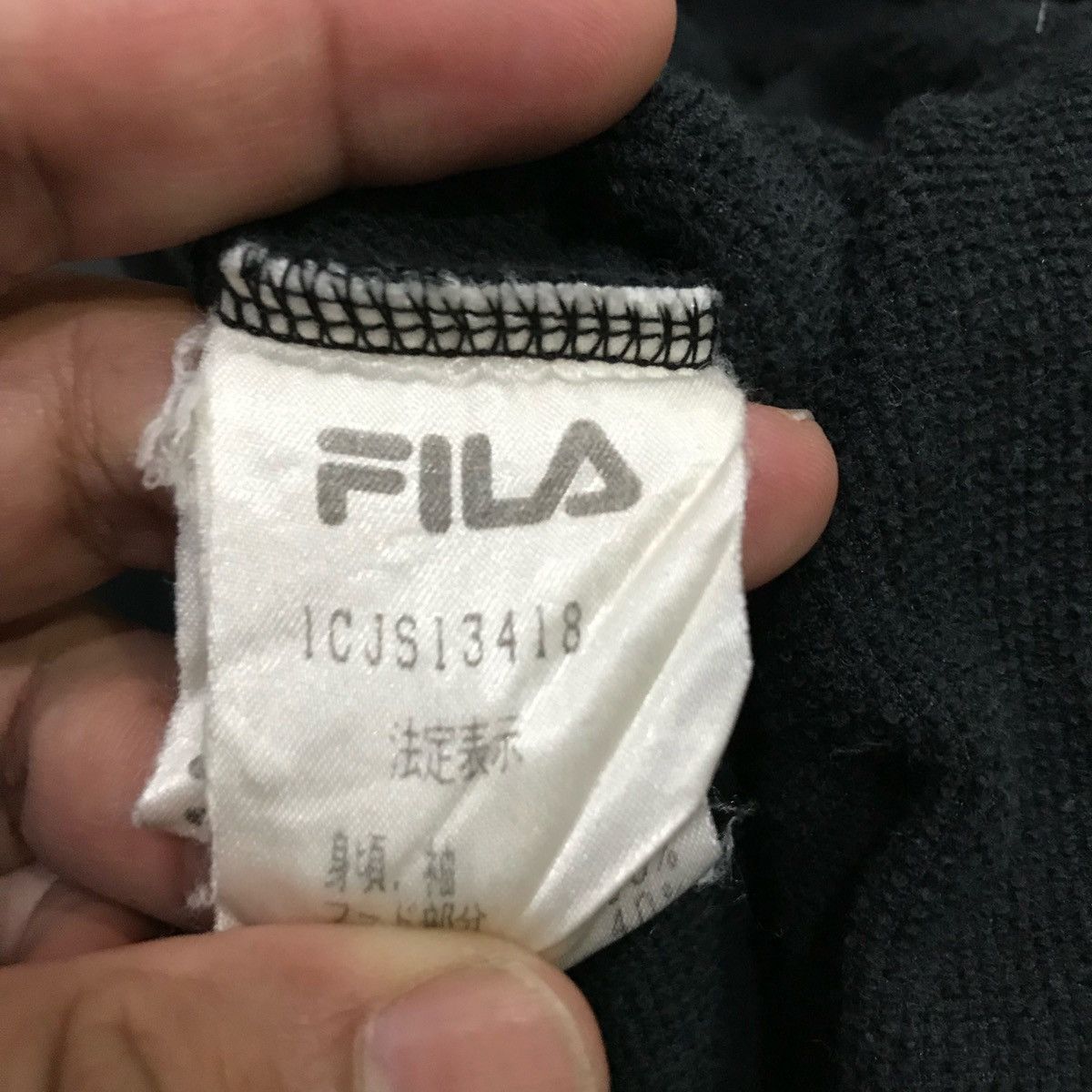 Fila × Japanese Brand × Vintage FILA Hoodie Small Spell out Size L Size US L / EU 52-54 / 3 - 9 Thumbnail