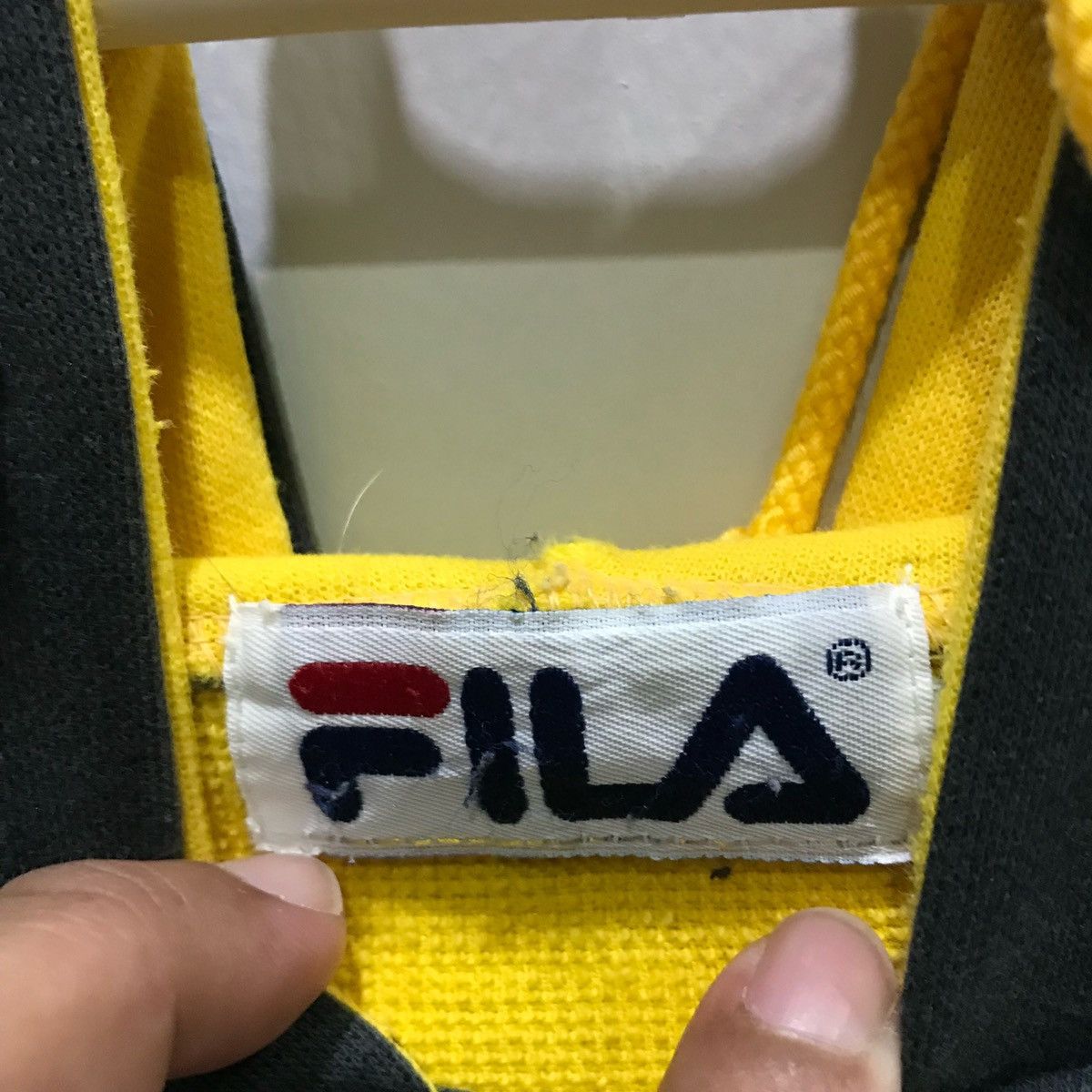 Fila × Japanese Brand × Vintage FILA Hoodie Small Spell out Size L Size US L / EU 52-54 / 3 - 5 Thumbnail