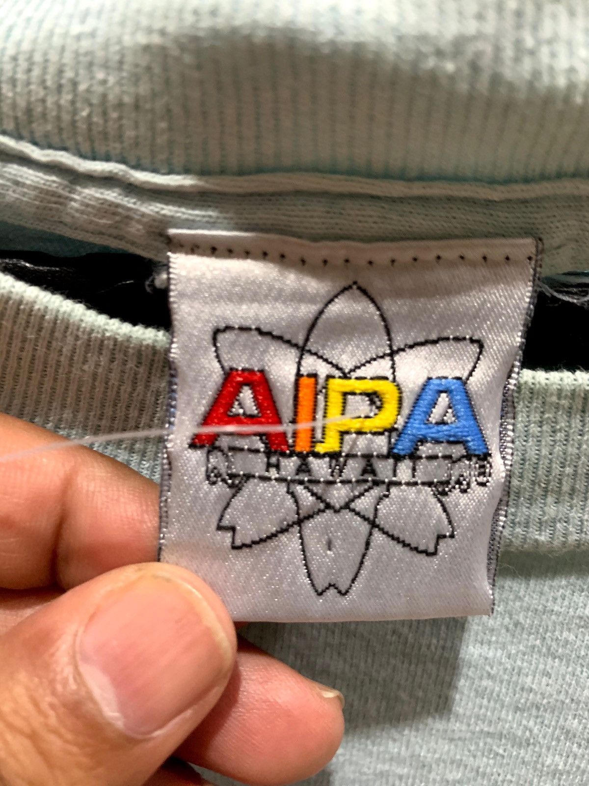 Japanese Brand × Vintage AIPA HAWAIIAN SURFBOARDS Tee Size XL Fit L Size US L / EU 52-54 / 3 - 6 Thumbnail