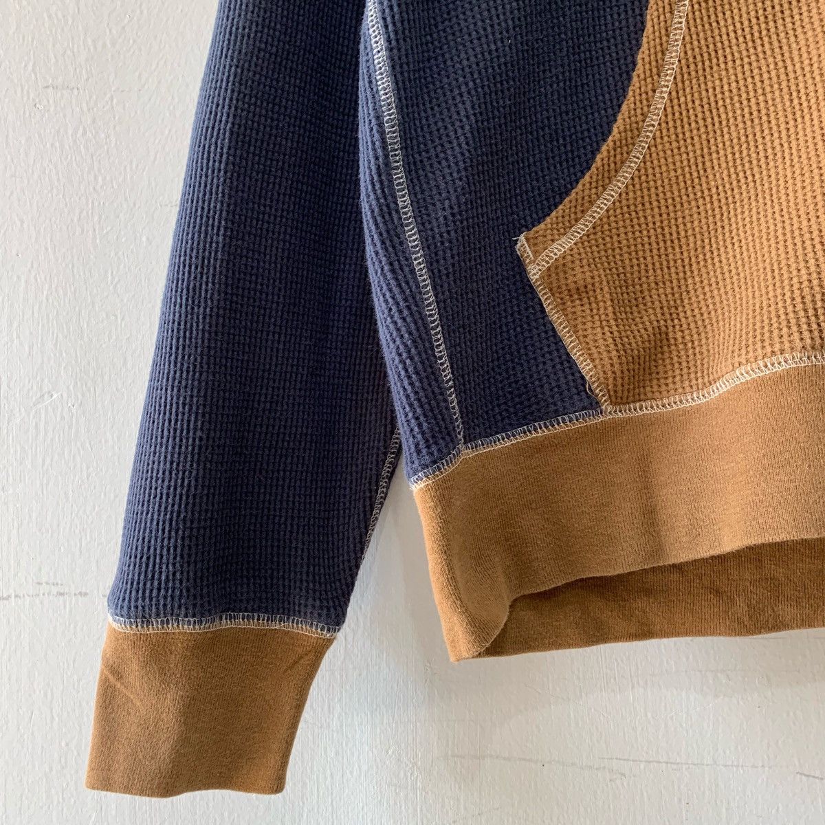 CHAMPION Hoodie Crewneck Size M Fits XL
