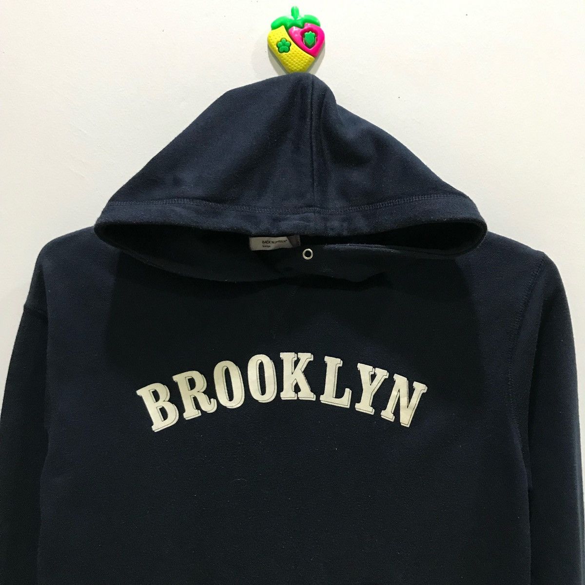 Brooklyn Clothing × Japanese Brand × Vintage BACK NUMBER Hoodie Spellout BROOKLYN Fits Size M Size US M / EU 48-50 / 2 - 2 Thumbnail