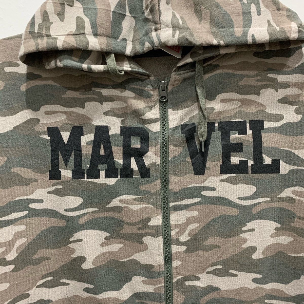 Japanese Brand × Marvel Comics × Vintage MARVEL Hoodie/Sleeveless Camo Size M Fit L Size US L / EU 52-54 / 3 - 3 Thumbnail