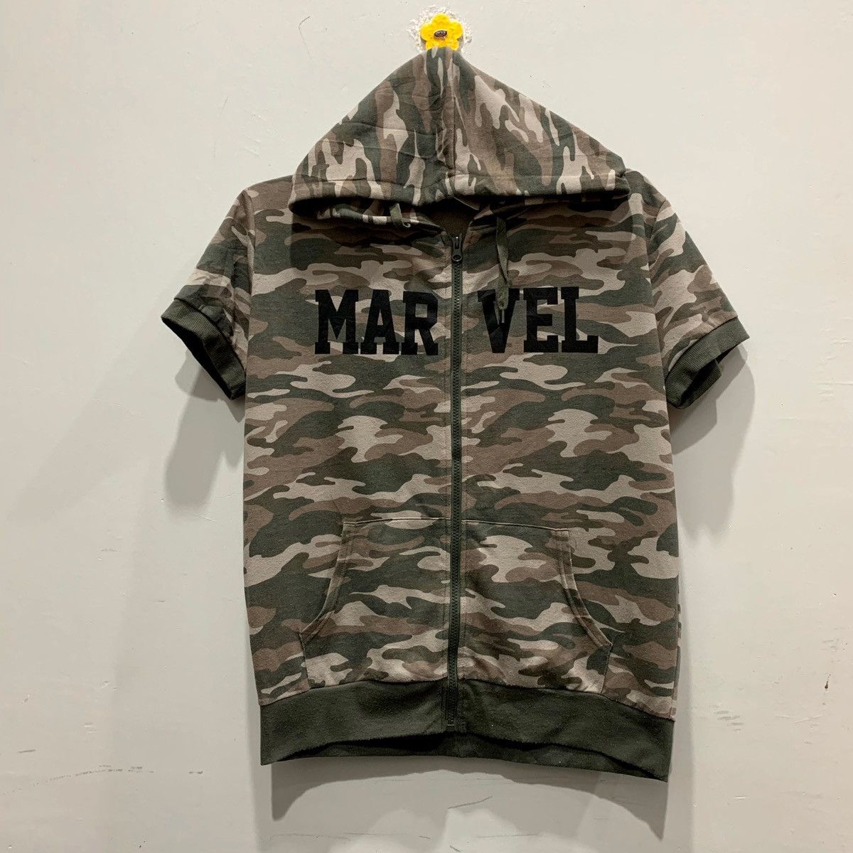 Japanese Brand × Marvel Comics × Vintage MARVEL Hoodie/Sleeveless Camo Size M Fit L Size US L / EU 52-54 / 3 - 1 Thumbnail