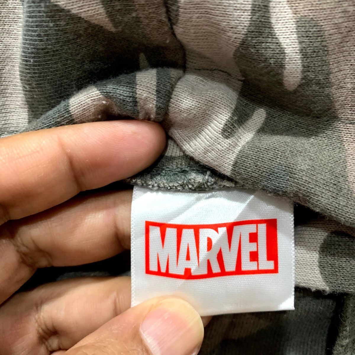 Japanese Brand × Marvel Comics × Vintage MARVEL Hoodie/Sleeveless Camo Size M Fit L Size US L / EU 52-54 / 3 - 4 Thumbnail