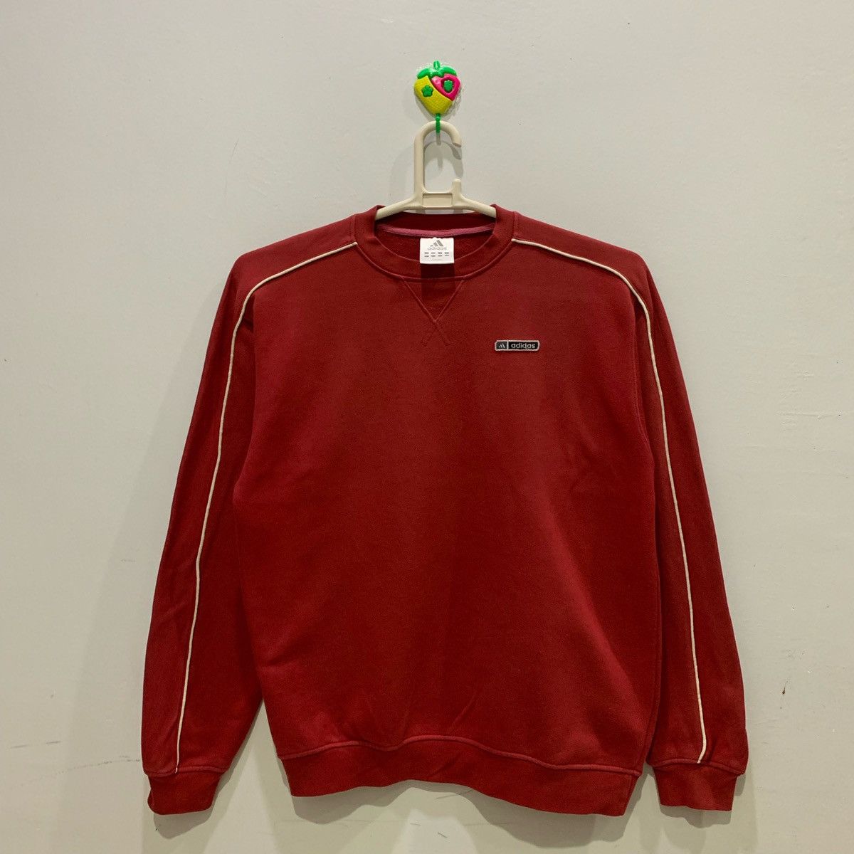 ADIDAS Sweatshirts Fits Size M