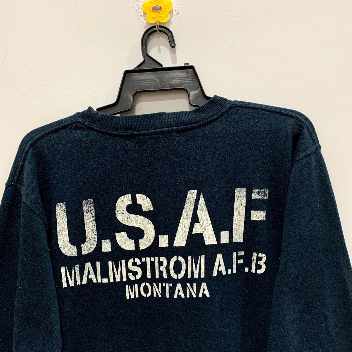 Japanese Brand × Vintage BEAUMERE sweatshirt MALMSTROM AFB Size L Size US L / EU 52-54 / 3 - 8 Thumbnail