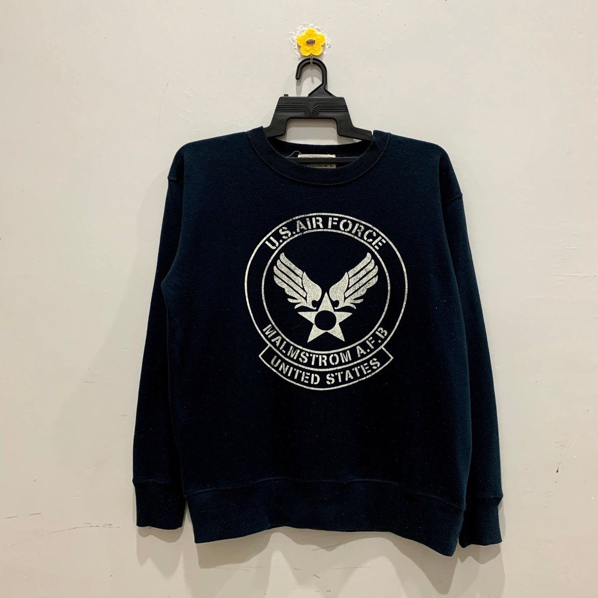 Japanese Brand × Vintage BEAUMERE sweatshirt MALMSTROM AFB Size L Size US L / EU 52-54 / 3 - 1 Thumbnail