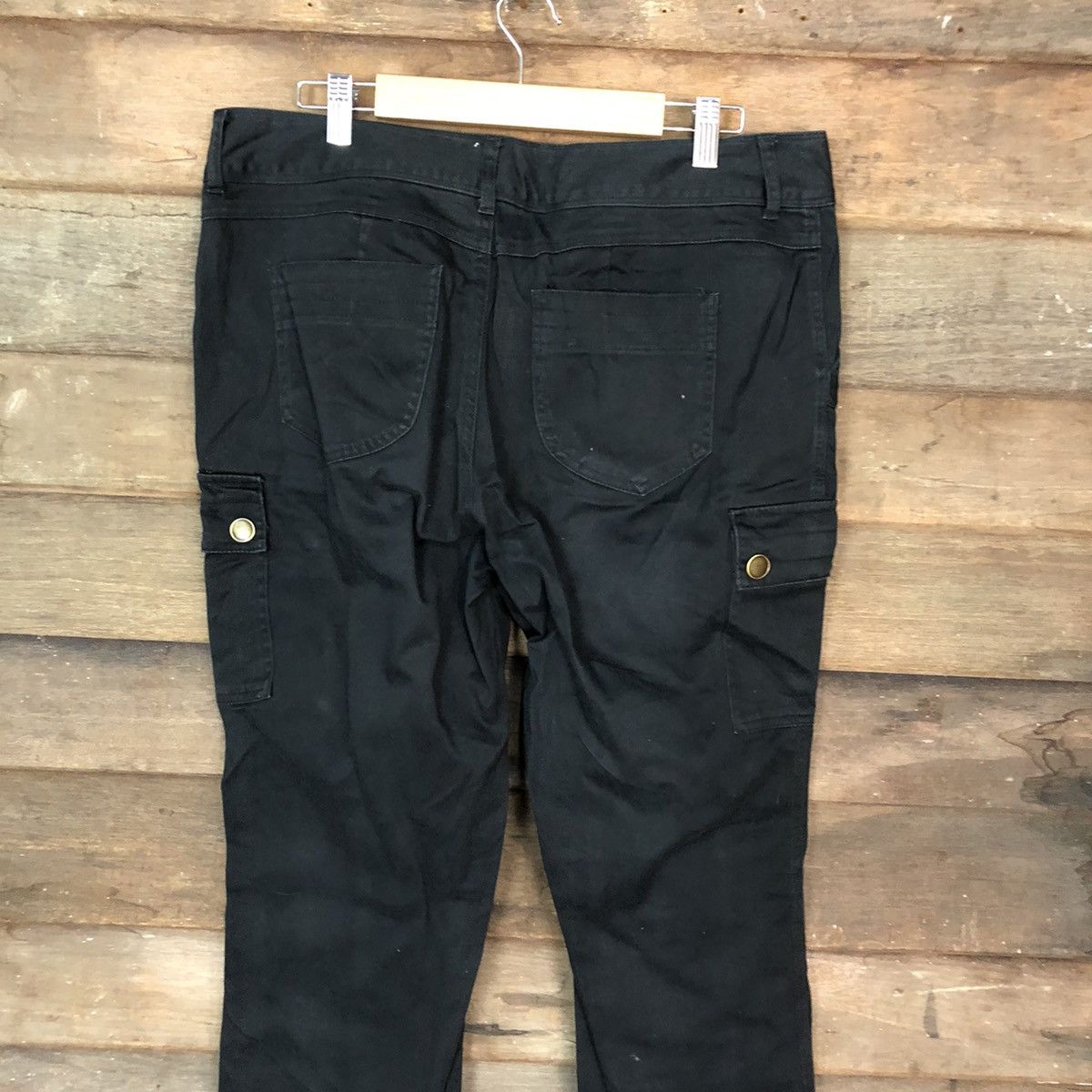 Japanese Brand Hop Kins Black streetwear multi pocket Cargo Pants #4481 Size US 33 - 12 Thumbnail