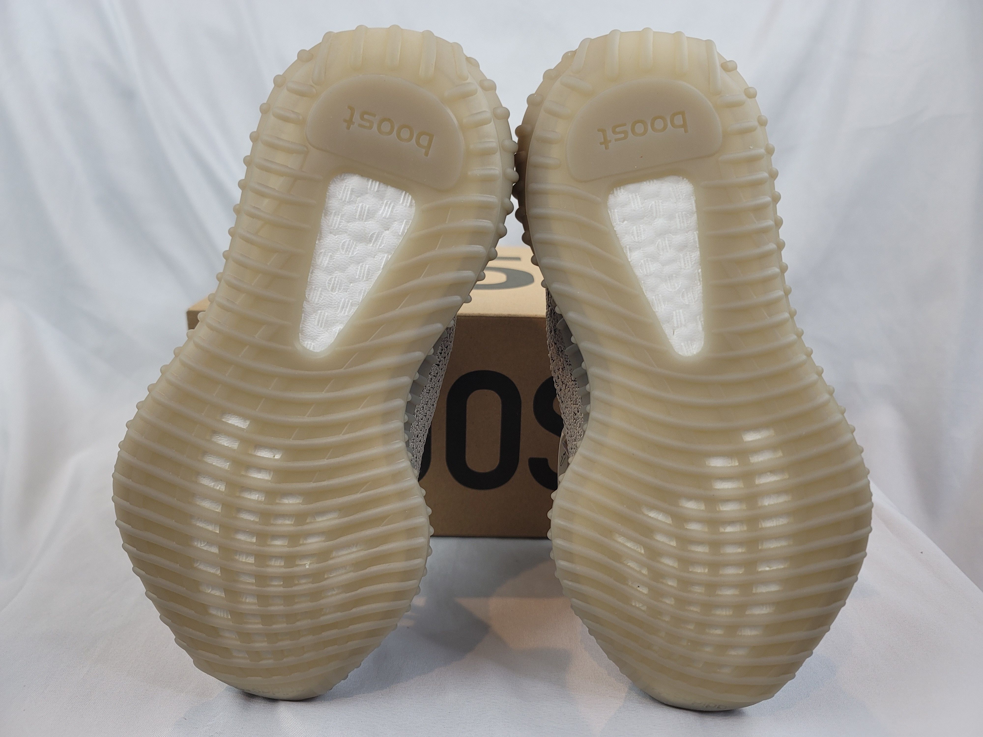 Adidas × Kanye West Adidas Yeezy Boost 350 V2 "Slate" Men Size 4 (5W) BRAND NEW Size US 5 / IT 35 - 7 Thumbnail