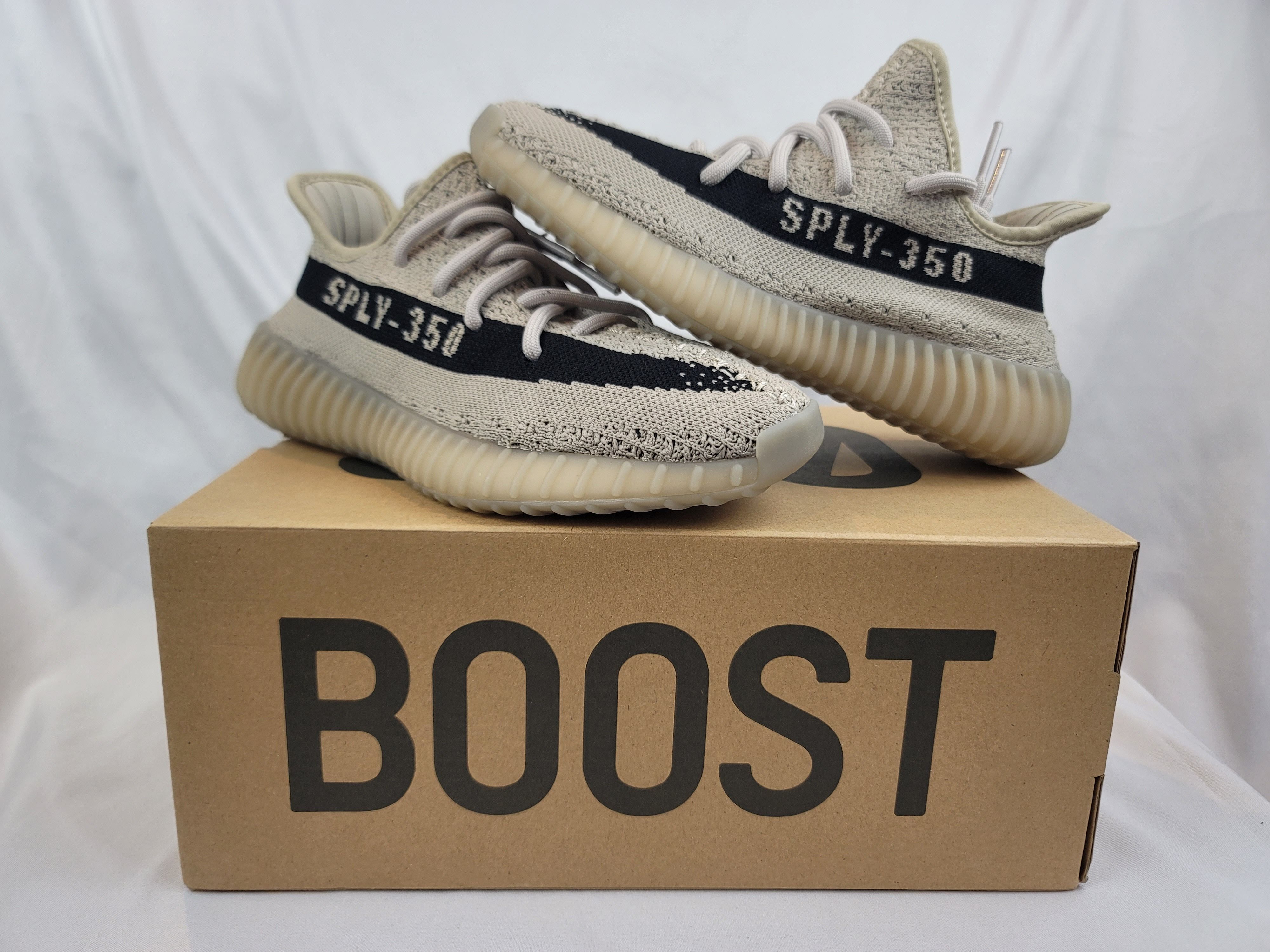 yeezy boost 350 v2 box dimensions YEEZY BOOST 350 V2 Cream Womans 5 1/2 – SOS_Products