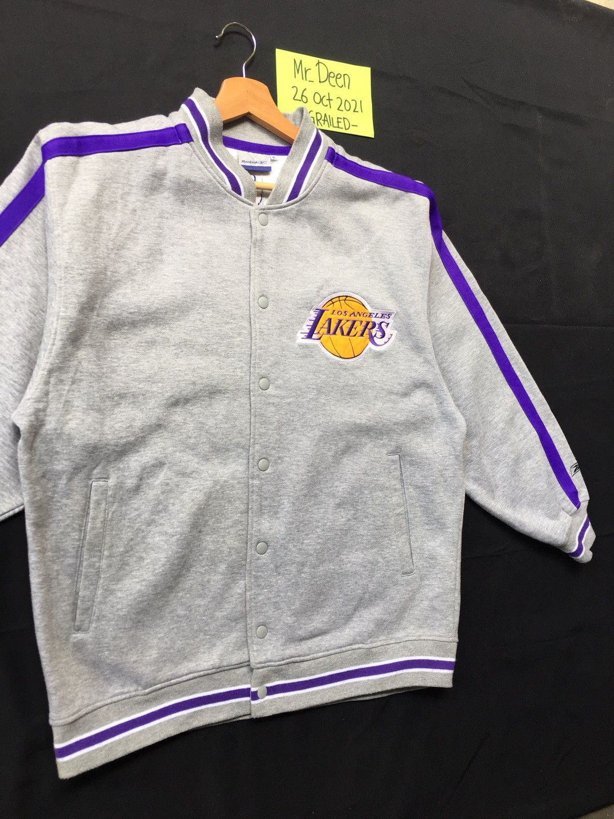 NBA Vintage LA Lakers NBA Varsity Jacket / Sweater Size US L / EU 52-54 / 3 - 3 Thumbnail