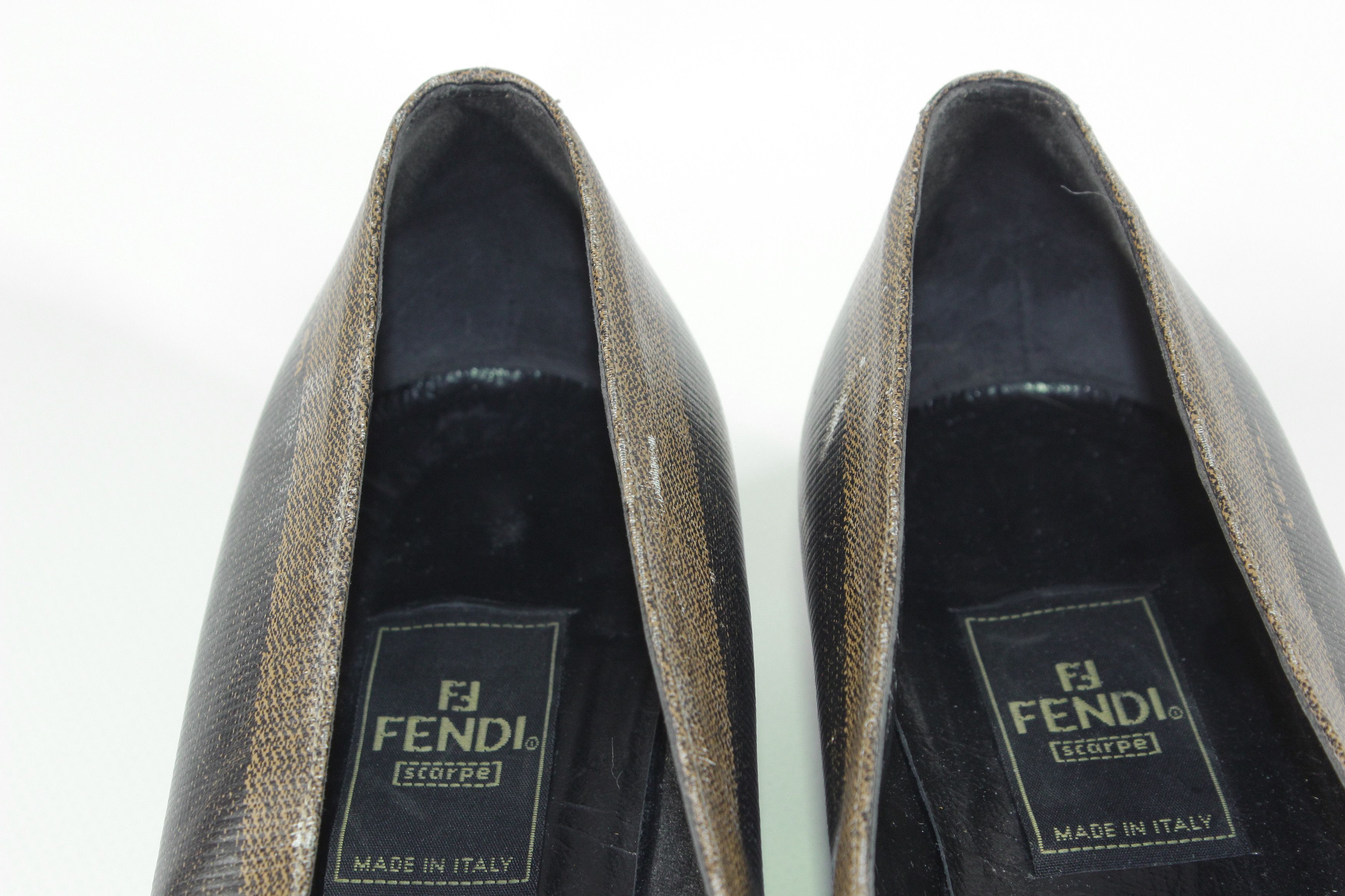 Fendi 90S Logo Shoes Vintage Size US 6 / IT 36 - 7 Thumbnail