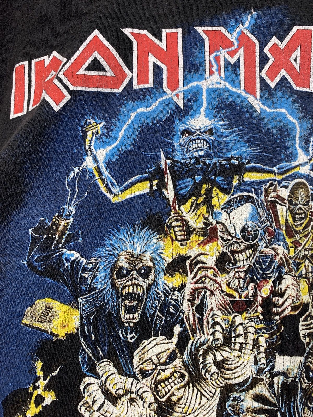 Band Tees 2003 Vintage Iron Maiden Beat Of The Beast Faded Black Tee Size US L / EU 52-54 / 3 - 12 Thumbnail