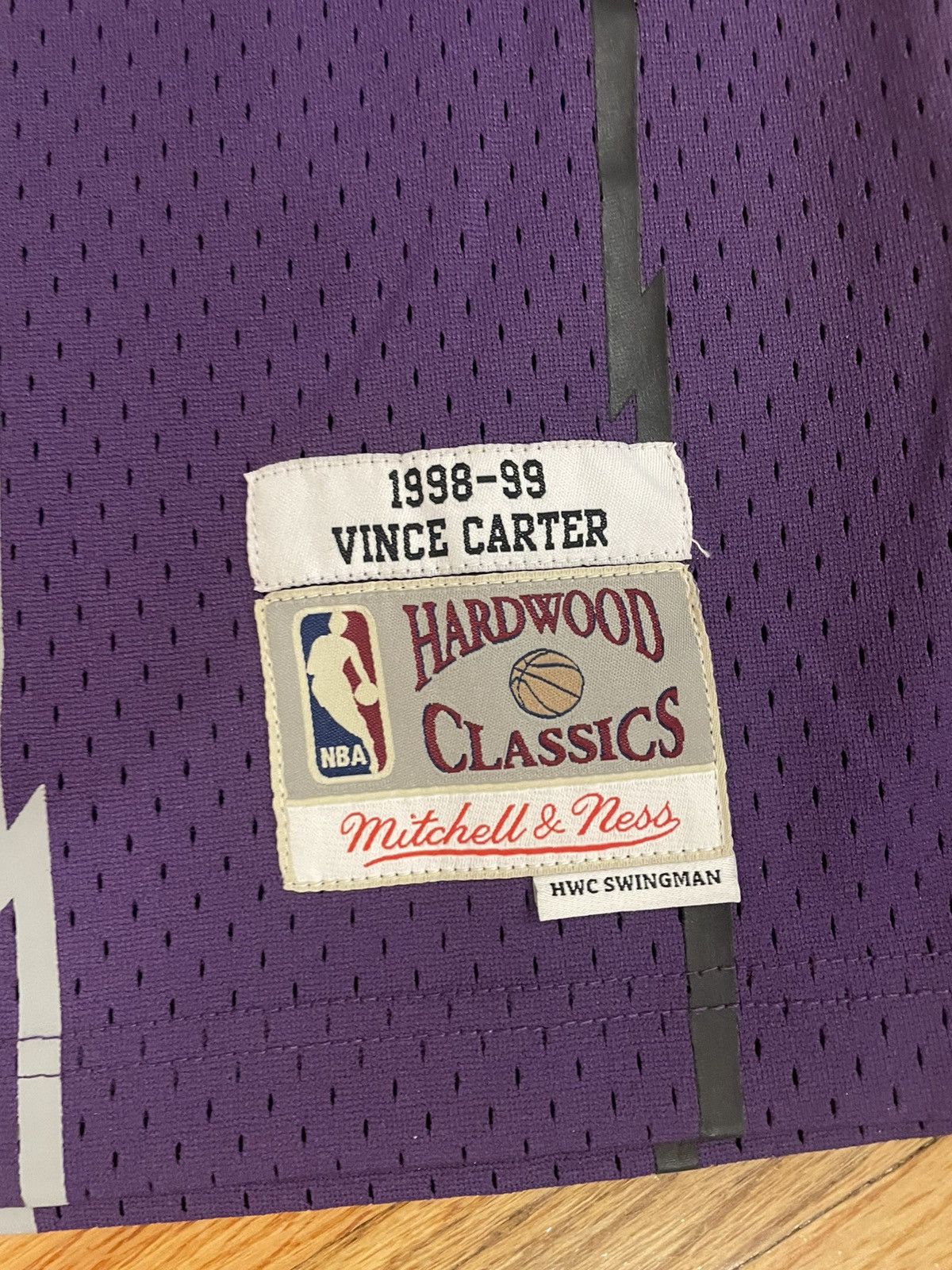 Mitchell & Ness × NBA Vince Carter Toronto Raptors Mitchell & Ness Jersey Size US L / EU 52-54 / 3 - 5 Thumbnail