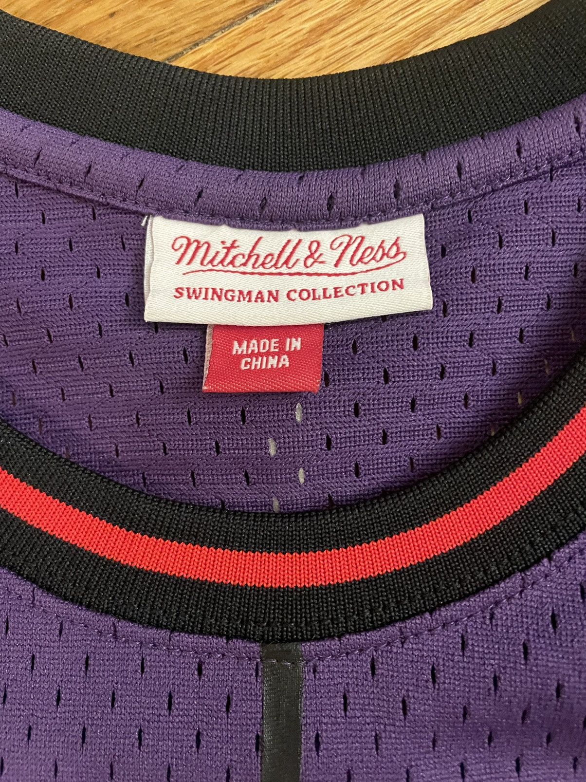 Mitchell & Ness × NBA Vince Carter Toronto Raptors Mitchell & Ness Jersey Size US L / EU 52-54 / 3 - 6 Thumbnail